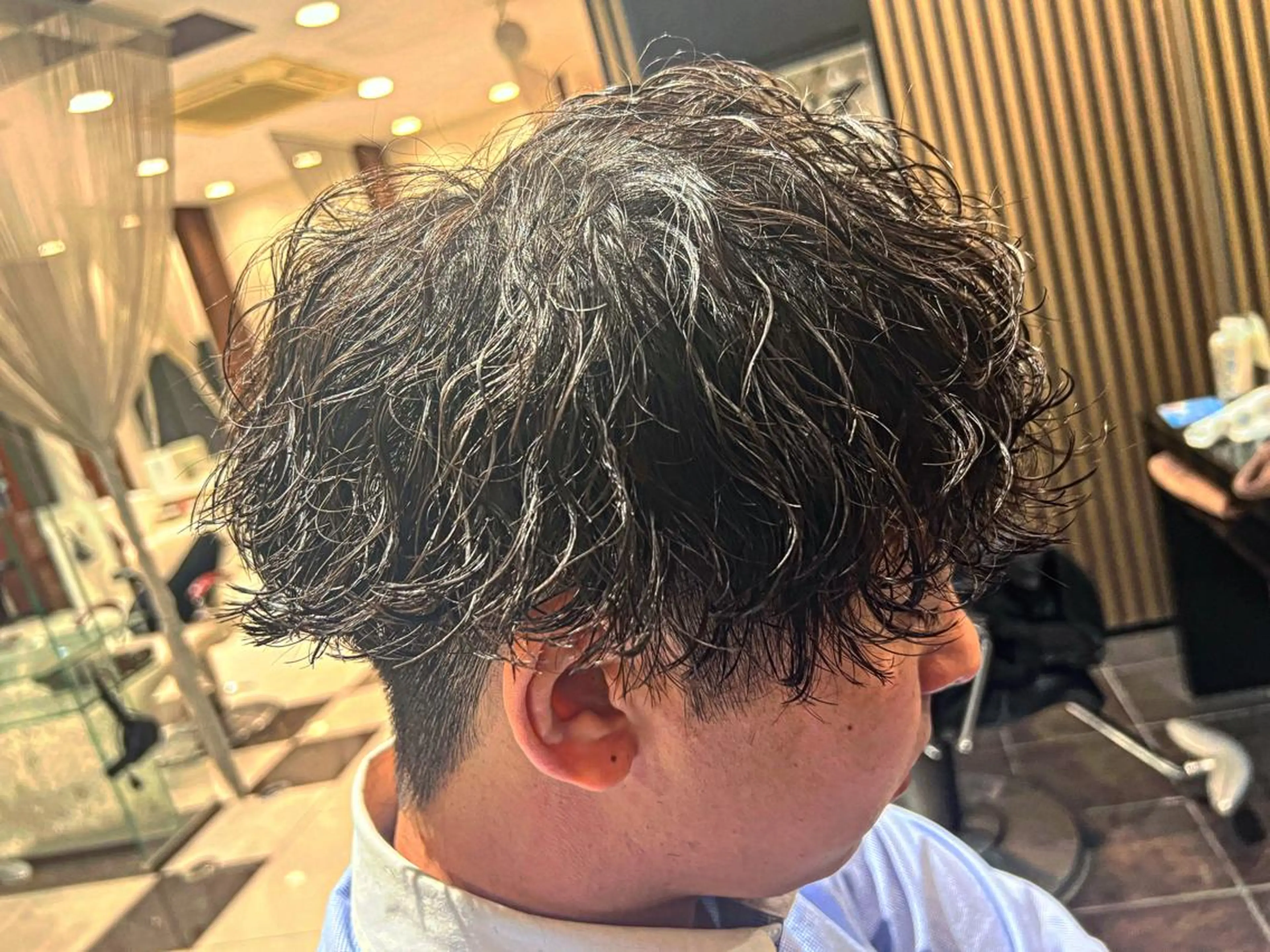 メンズカット➕🌊波巻きパーマ➕栄養補給TR➕眉カット➕炭酸の写真