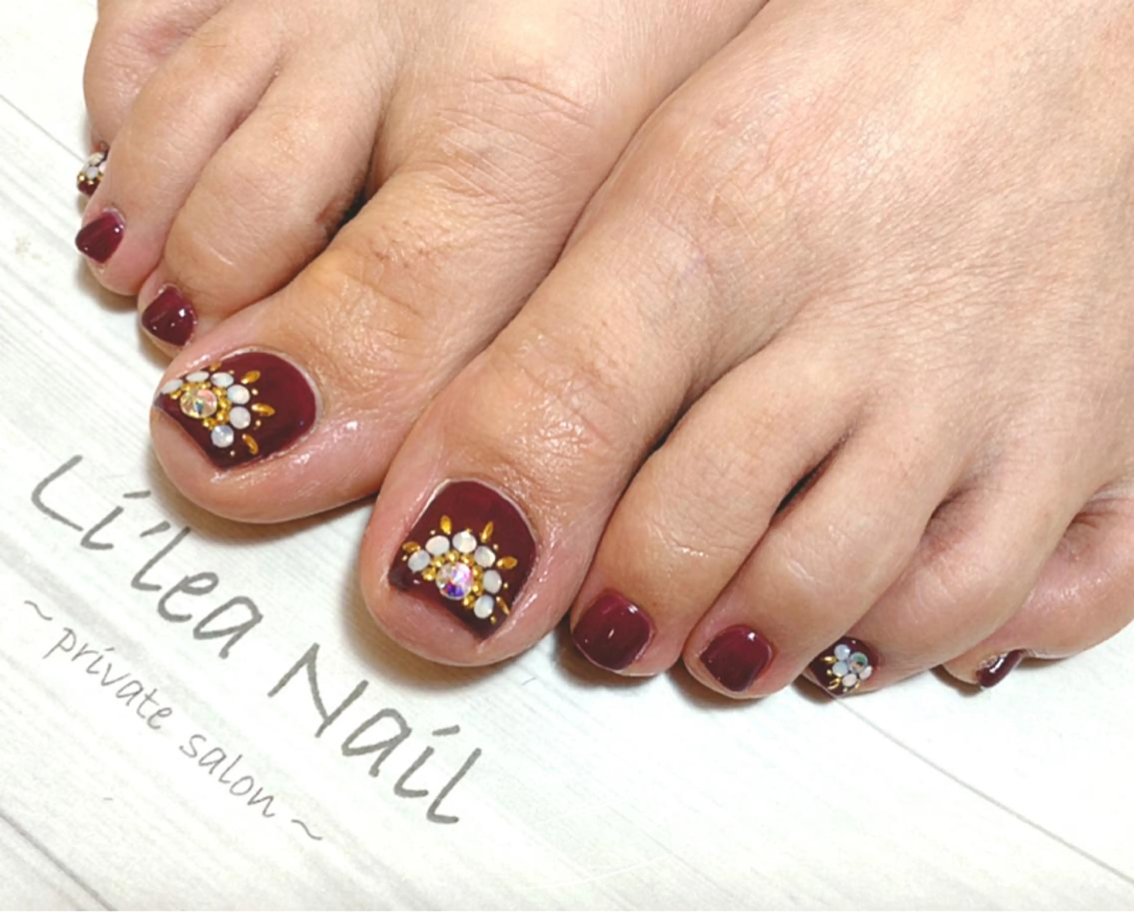 ネイル Li'leaNail AINAのネイルデザイン