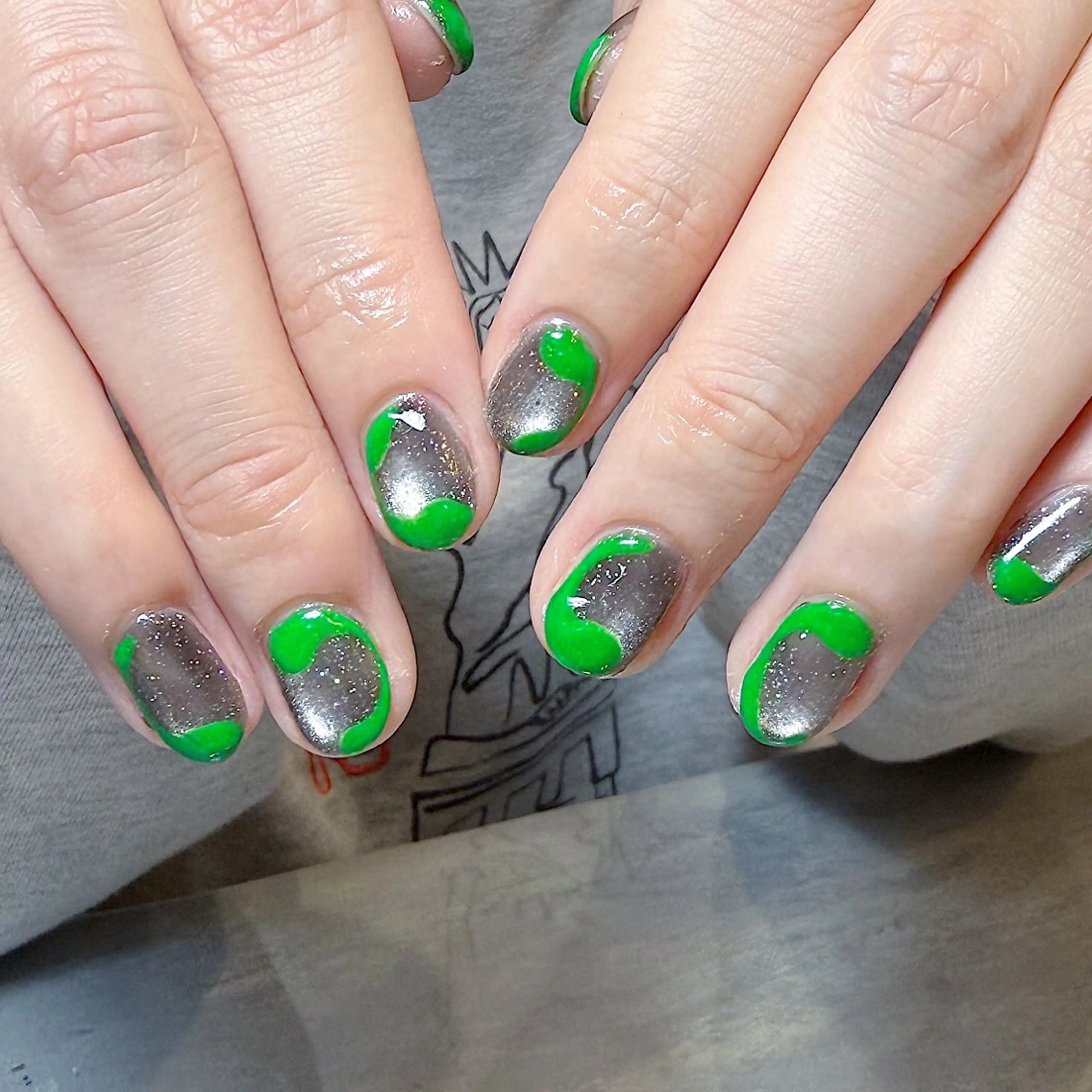 ネイル ハンドネイル 重永 夏南のネイルデザイン