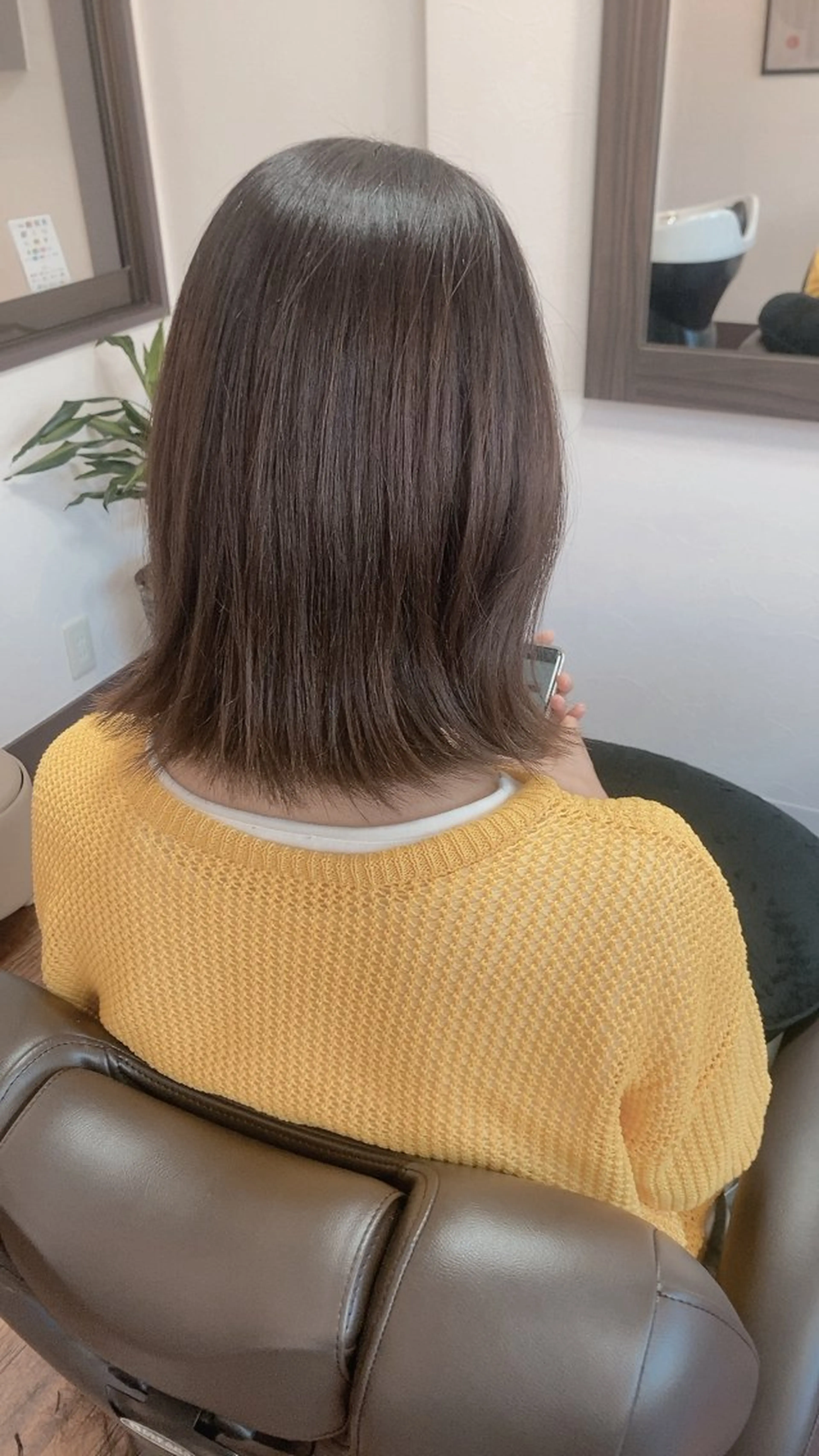 ミディアム JIU所属・池岡 洋子のヘアスタイル