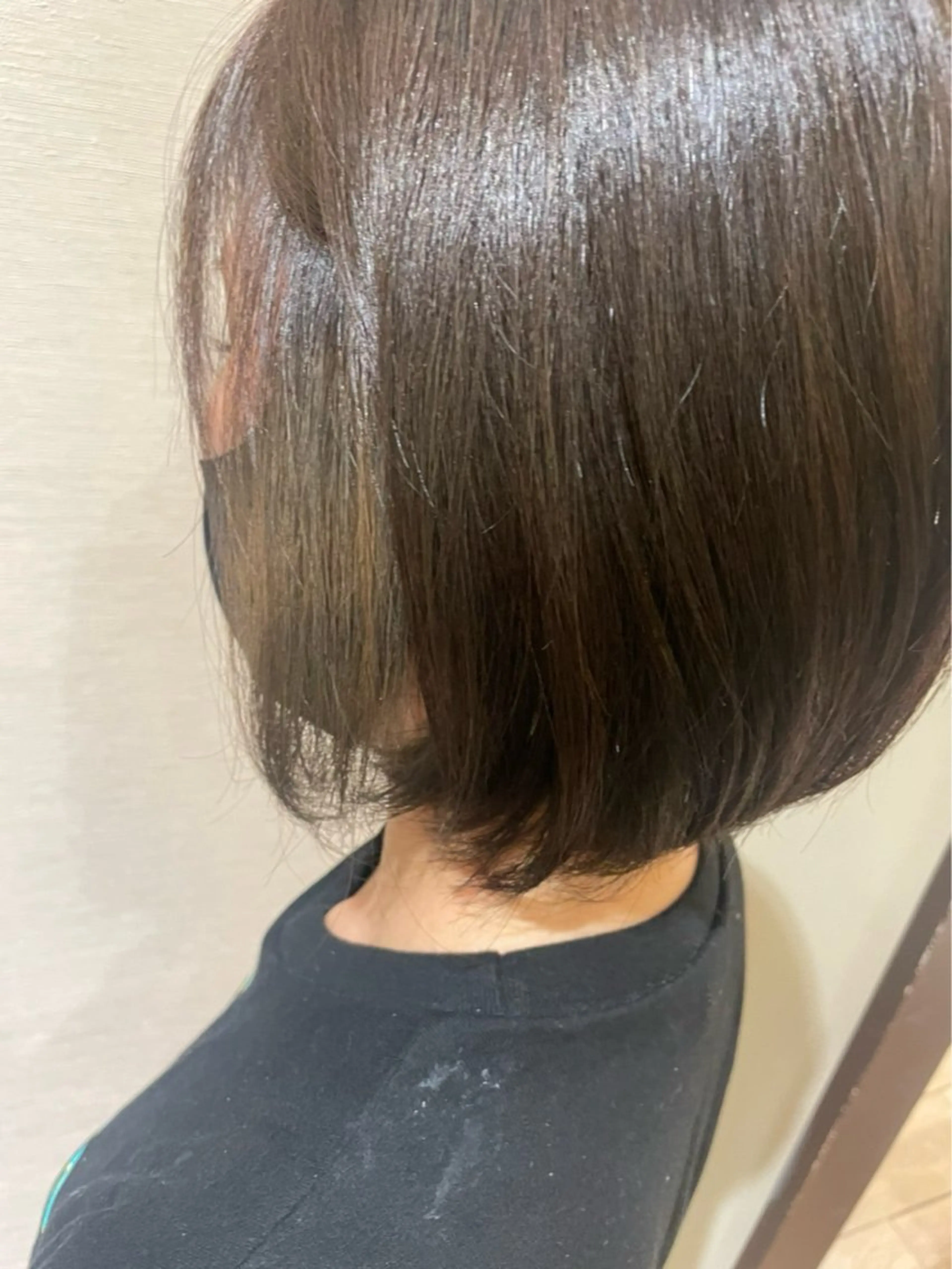 ミディアム ボブ ヘアカラー トリートメント 舘 梨会のヘアスタイル