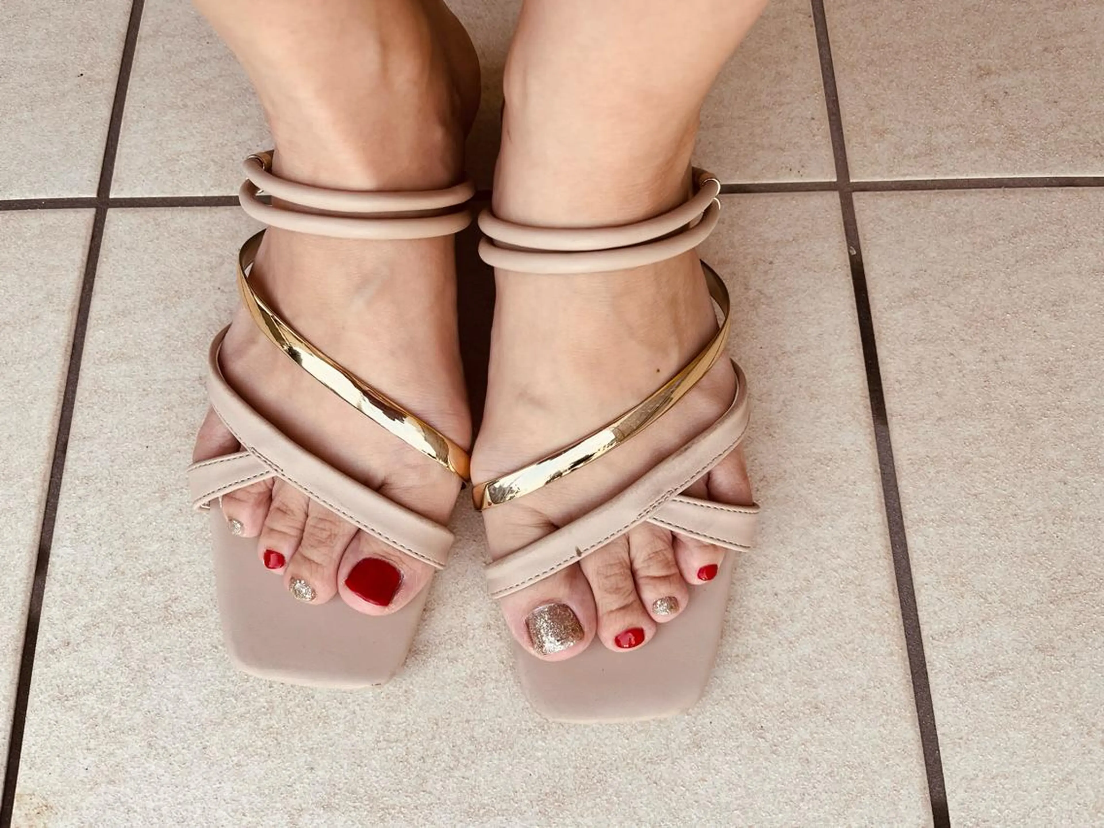 ネイル ジェルネイル プライベートサロン 虹のエステ・リラクイメージ