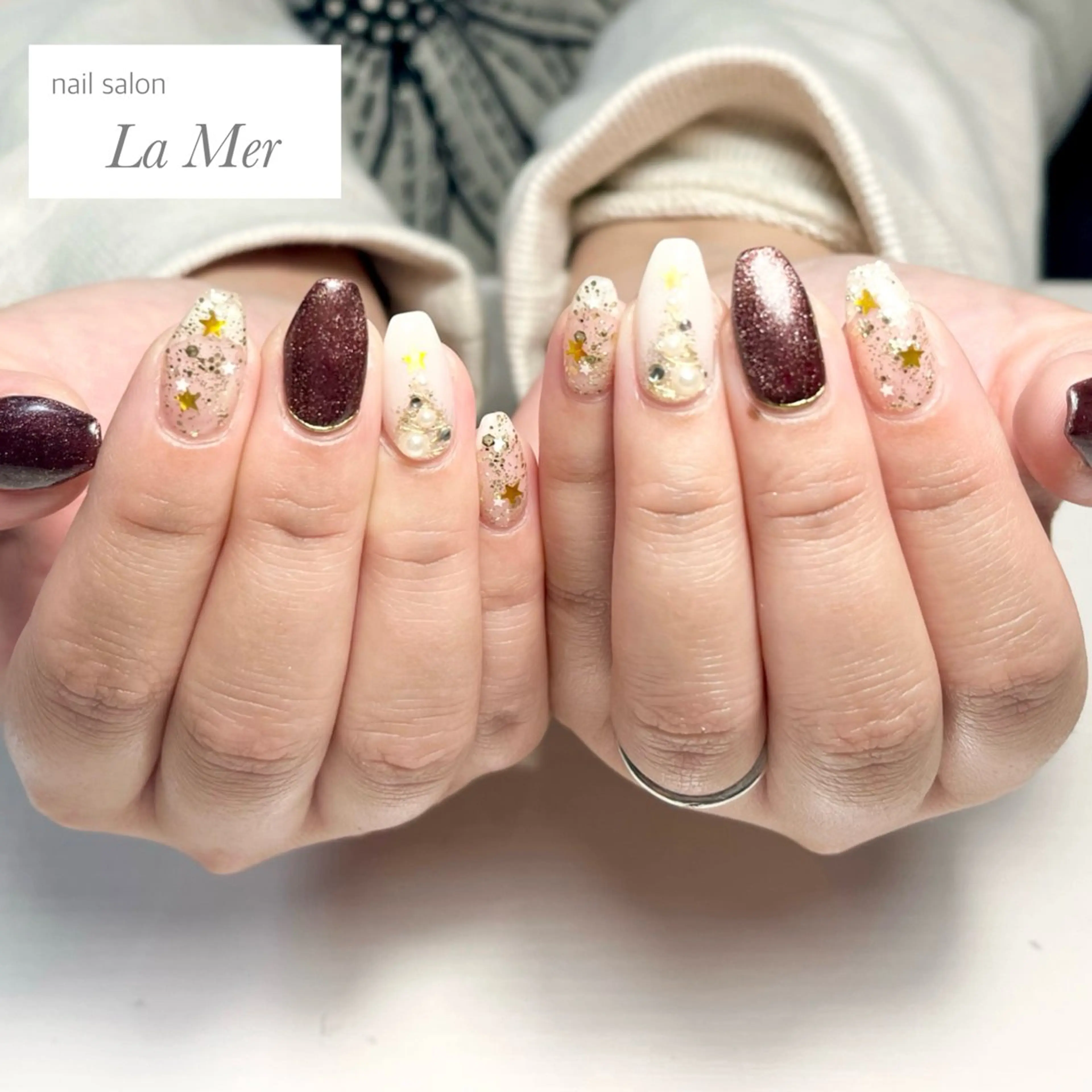 ネイル ブラウン キラキラネイル マグネットネイル 持ち込み 冬ネイル nailsalon La Merのネイルデザイン