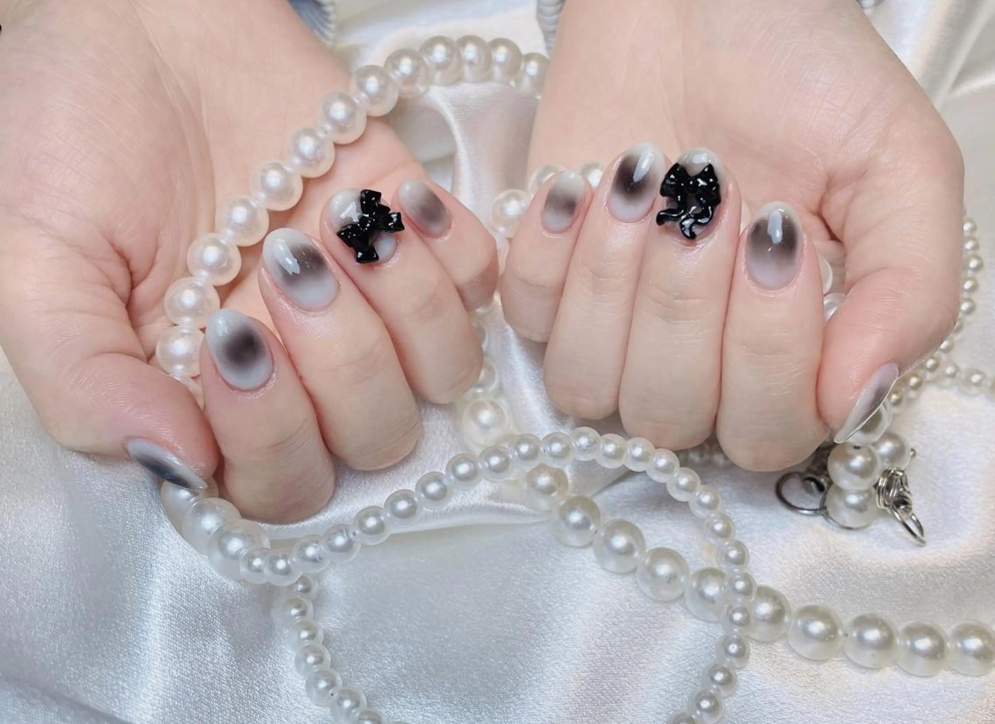 ネイル RAFFINE 月🦋🩵のネイルデザイン