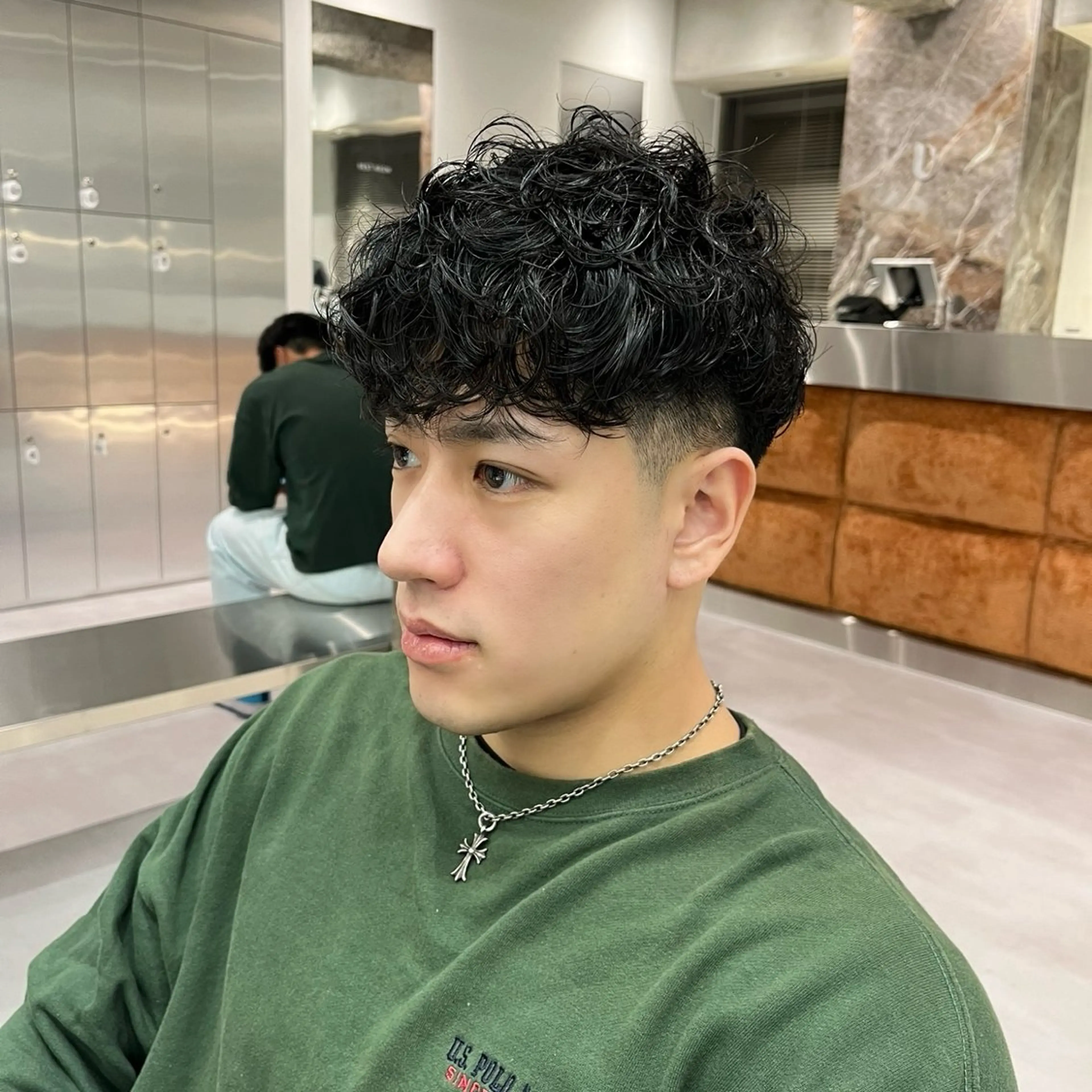 ショート パーマ メンズ soen所属・⚡メンズパーマフ ェードカットTomyのヘアスタイル