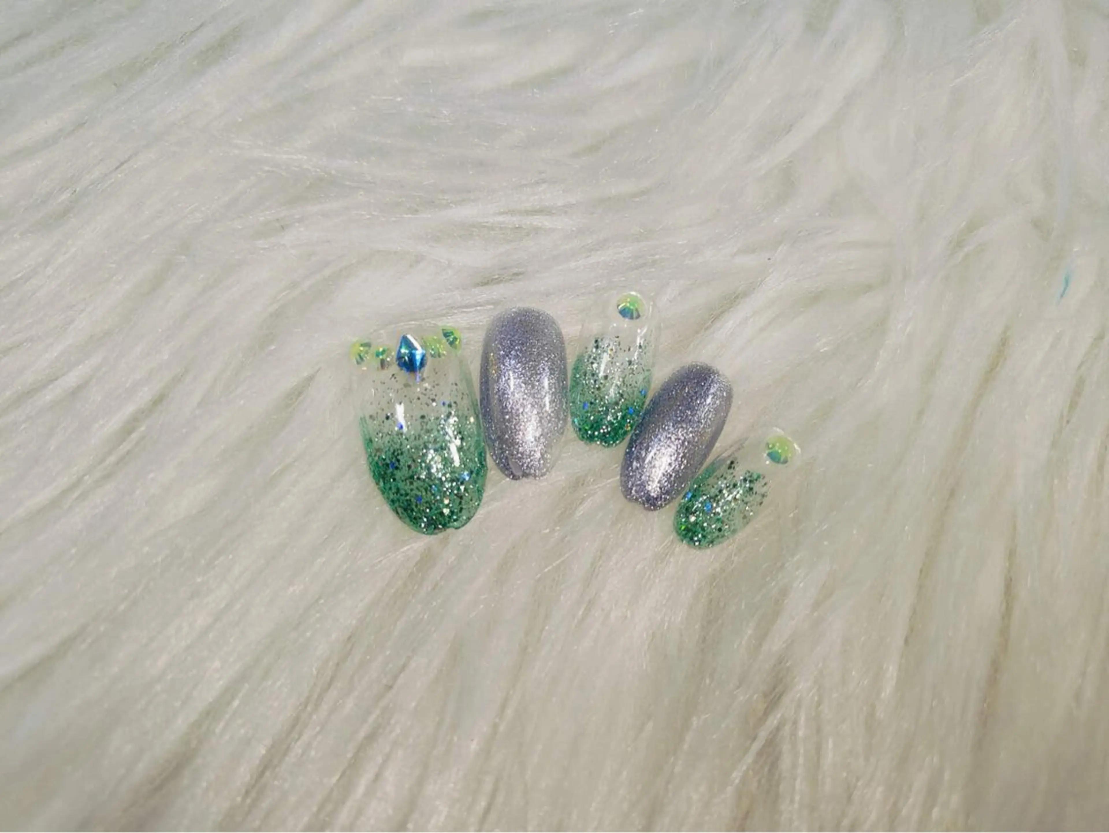 ネイル ネイルサロン ロア旧ジョリーのネイルデザイン