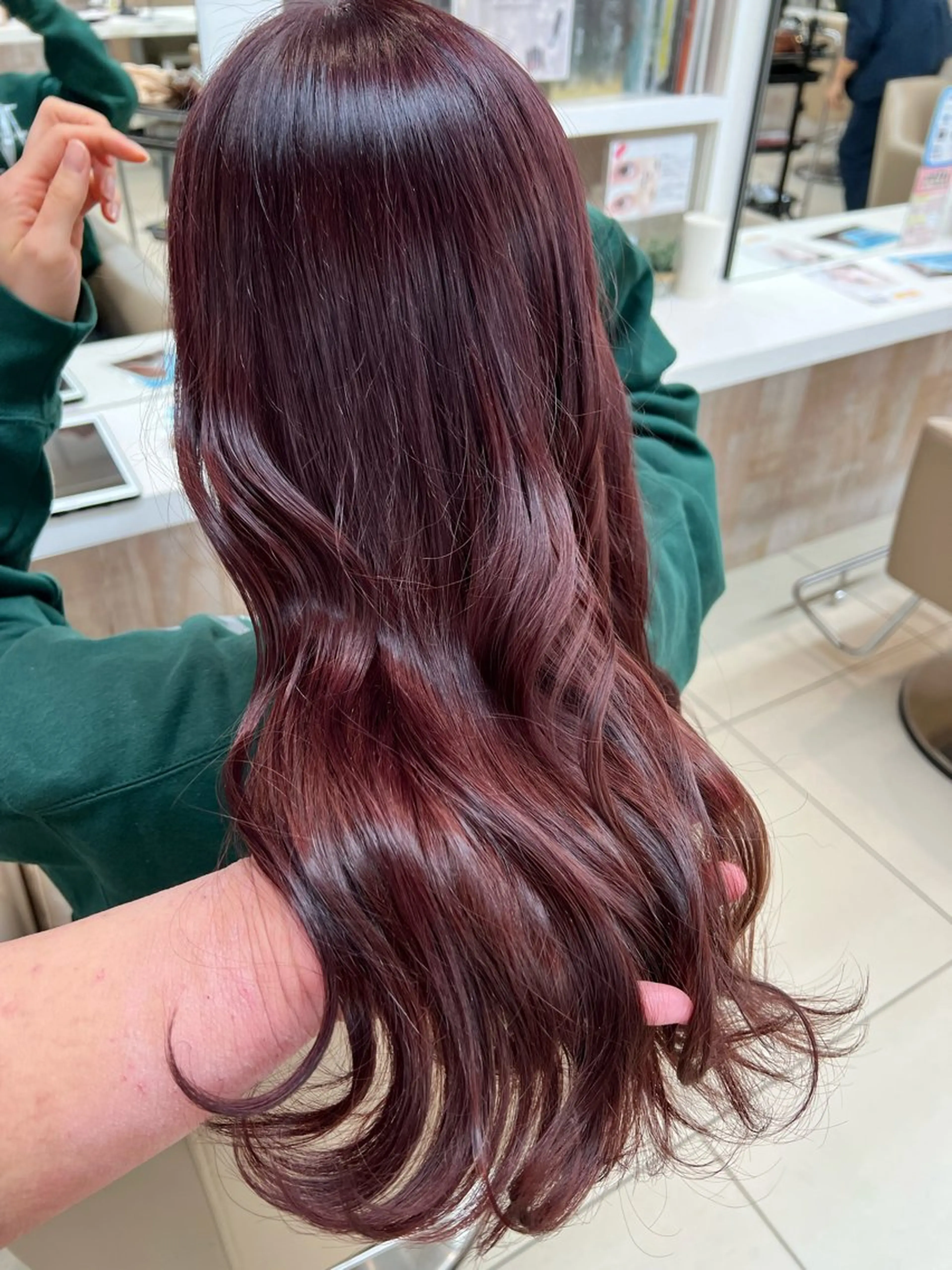 カラー レッドカラー 髪質改善／透明感 NAKAIEのヘアスタイル