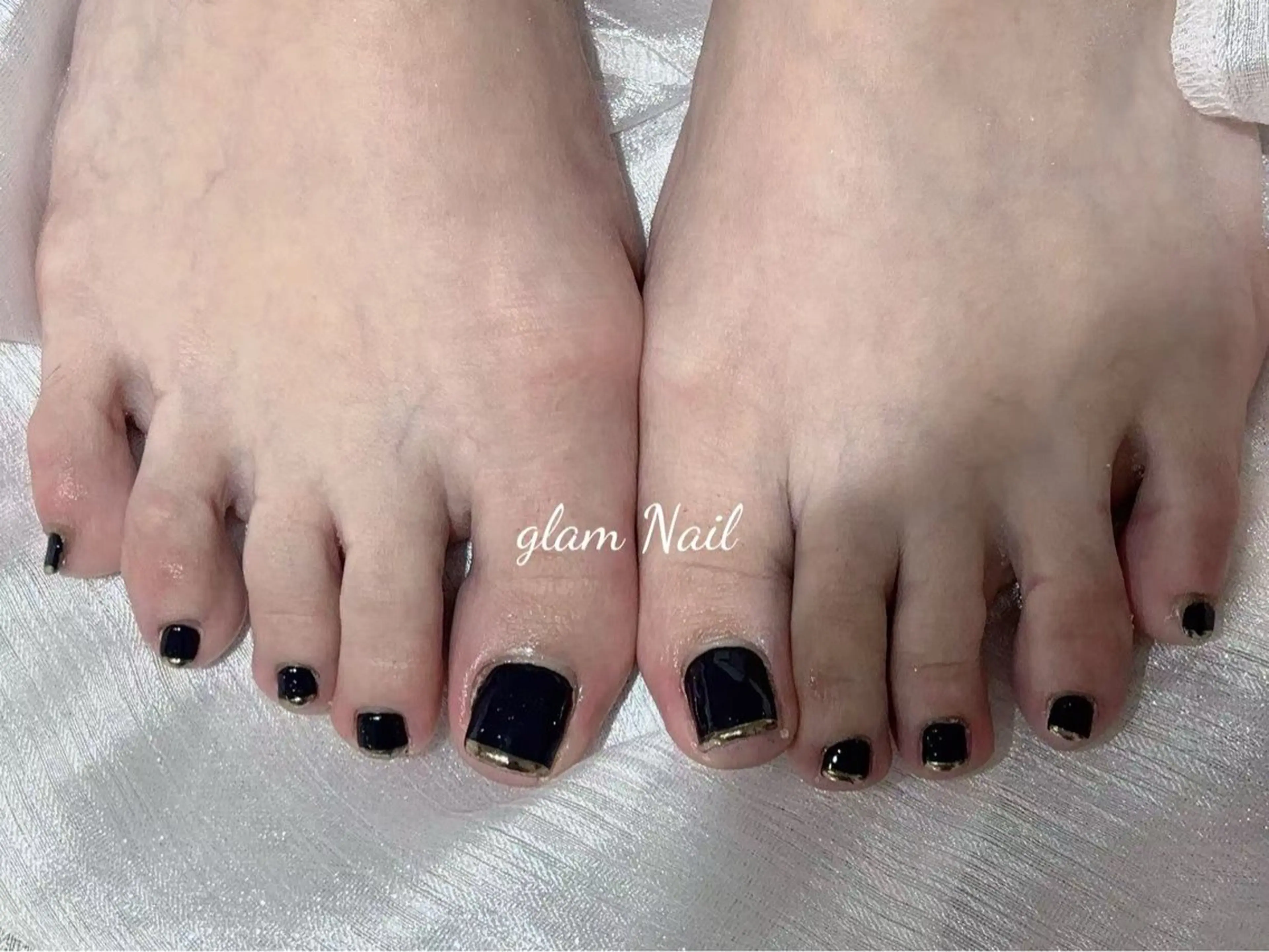 ネイル Glam nail salon所属・リ ナのネイルデザイン