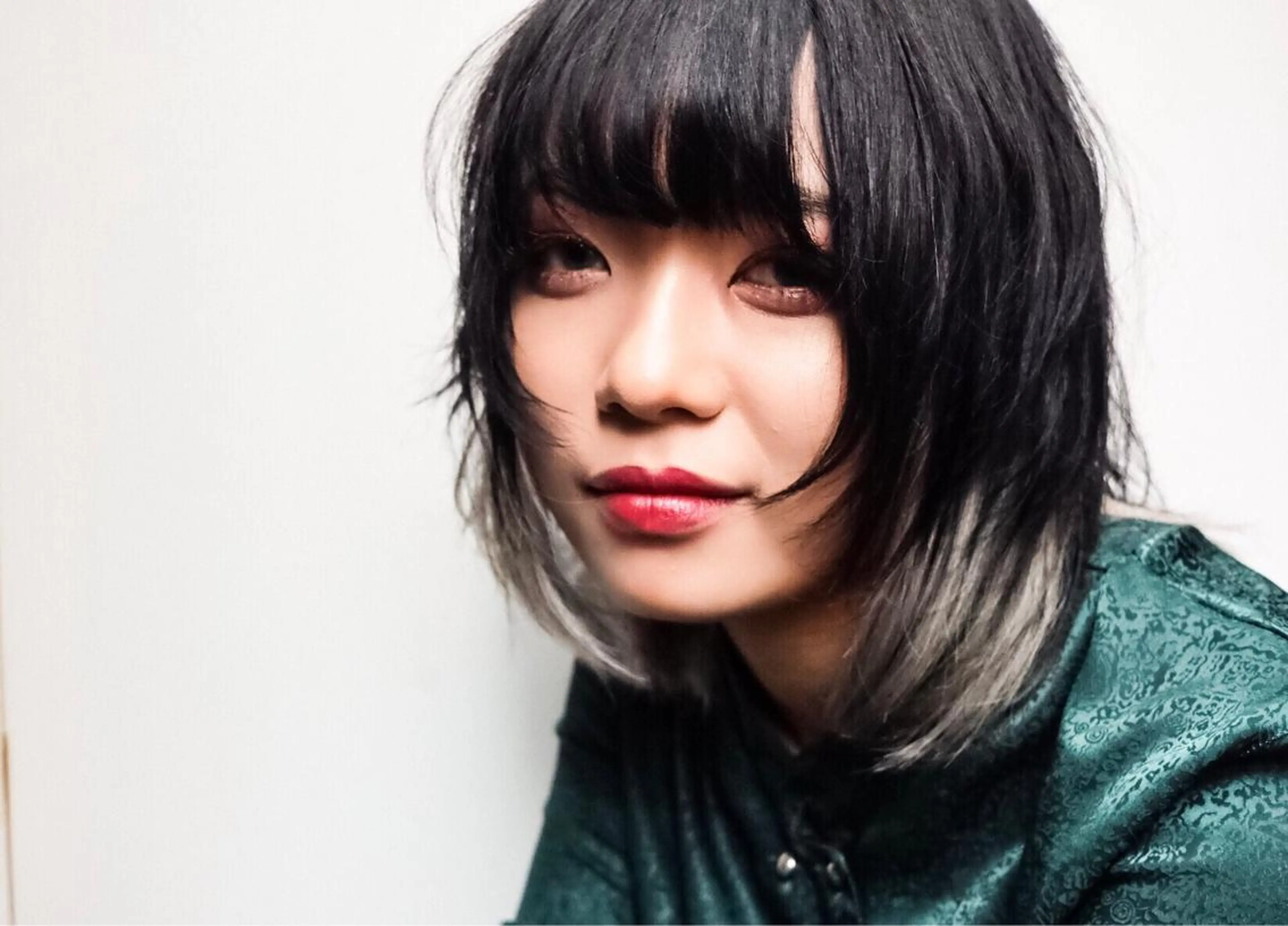 ミディアム カラー MIRUCO by KURAKU所属・マキシ ヤスアキのヘアスタイル