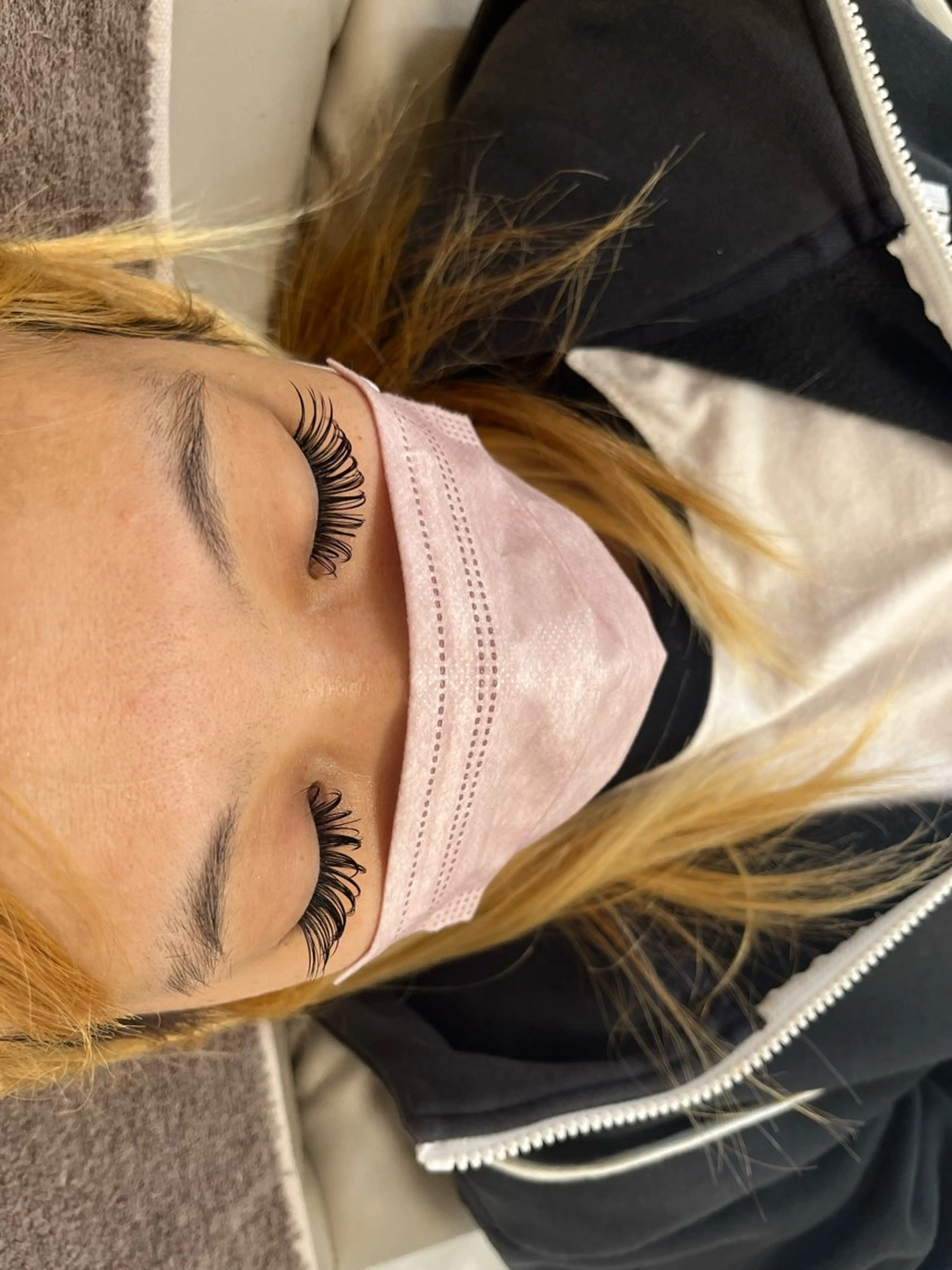 マツエク・マツパ ヘアー＆メイク ウィッテム所属・吉田 彩路のマツエク・マツパデザイン