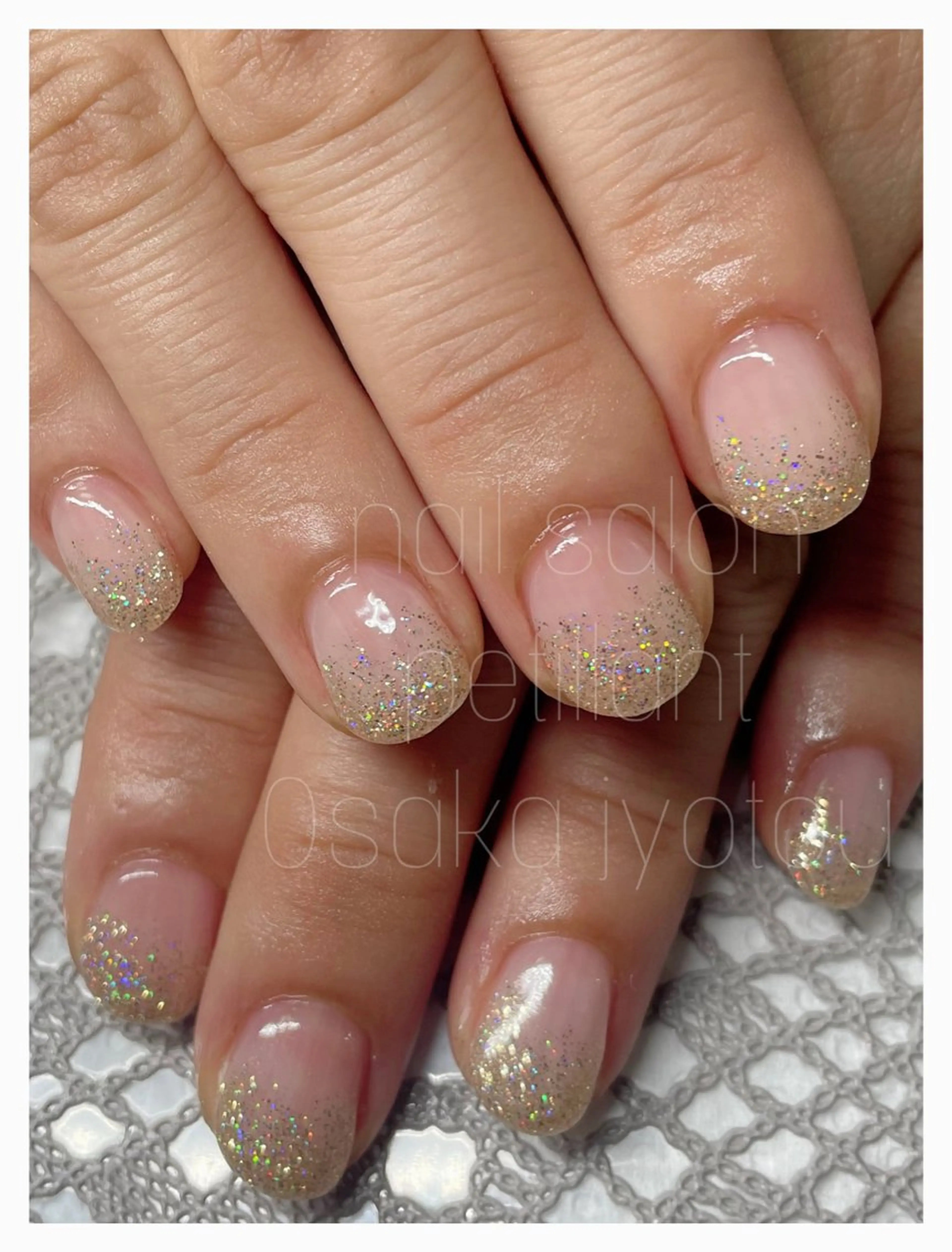 ネイル グラデーション ラメ(グリッター) ハンドネイル ハンドケア petillant所属・nail salon petillantのネイルデザイン
