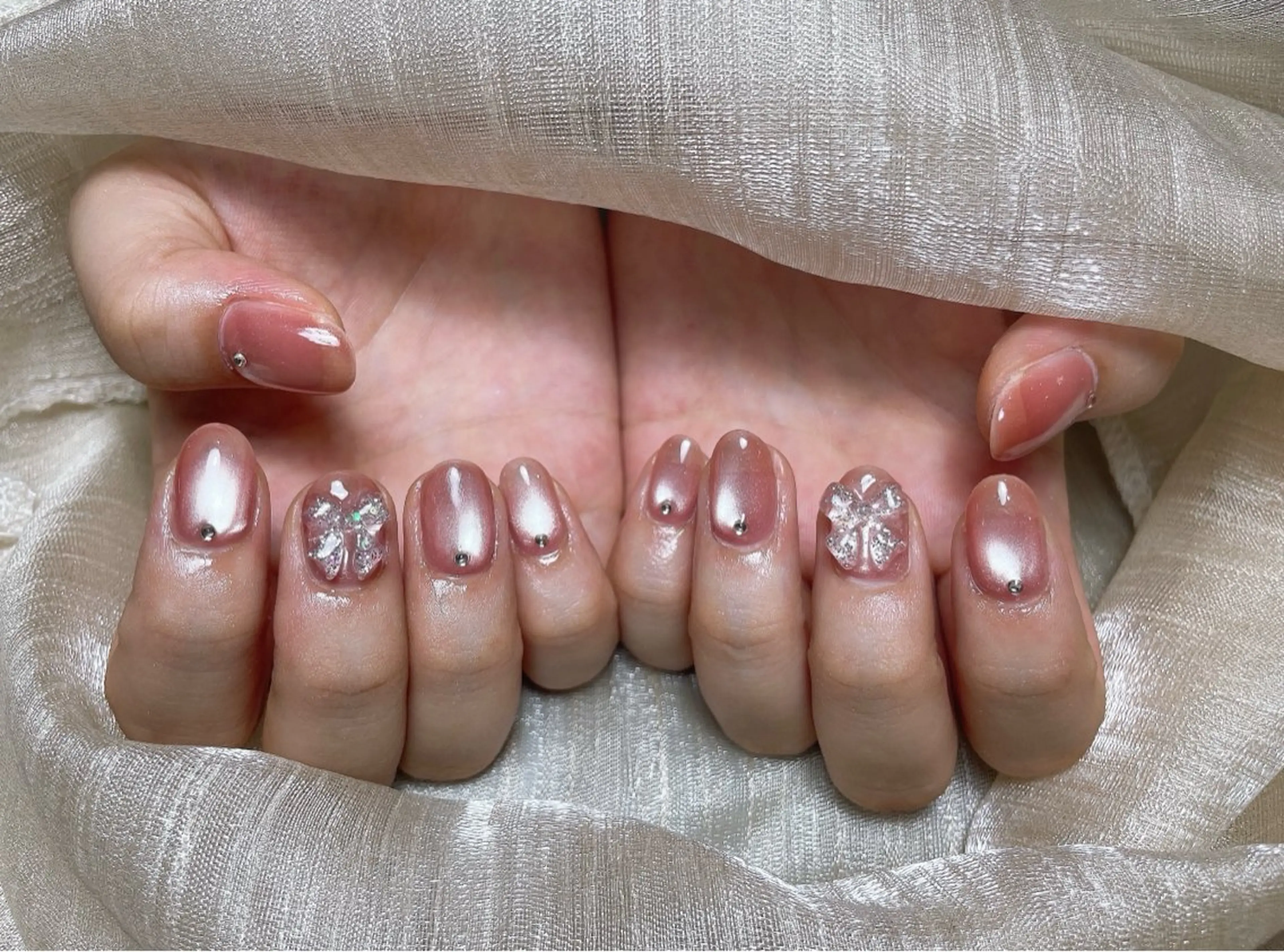 ネイル ハンドネイル ハンドケア モナ& あきのネイルデザイン