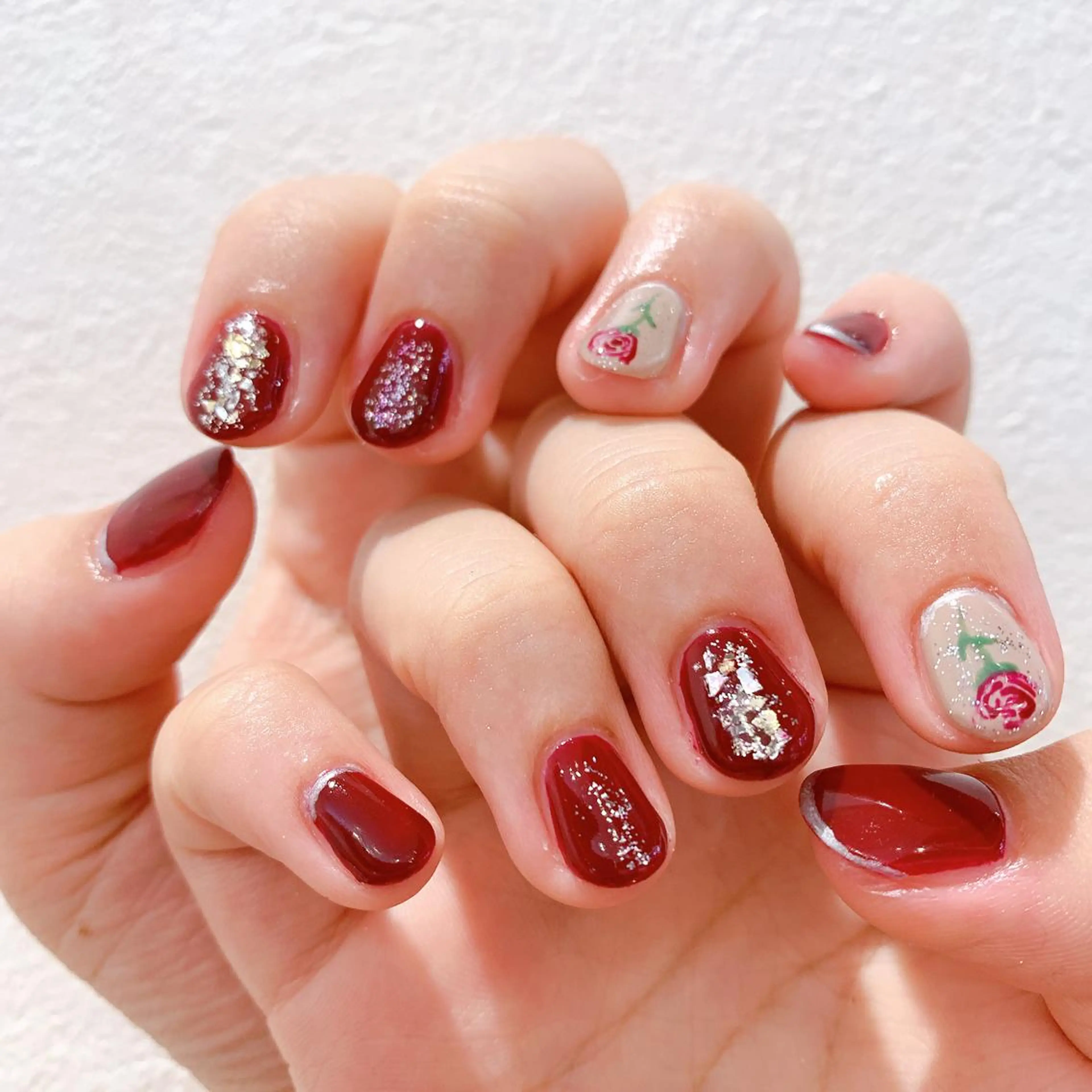 ネイル 透明感♡︎♡︎ 佐々木早苗のヘアスタイル