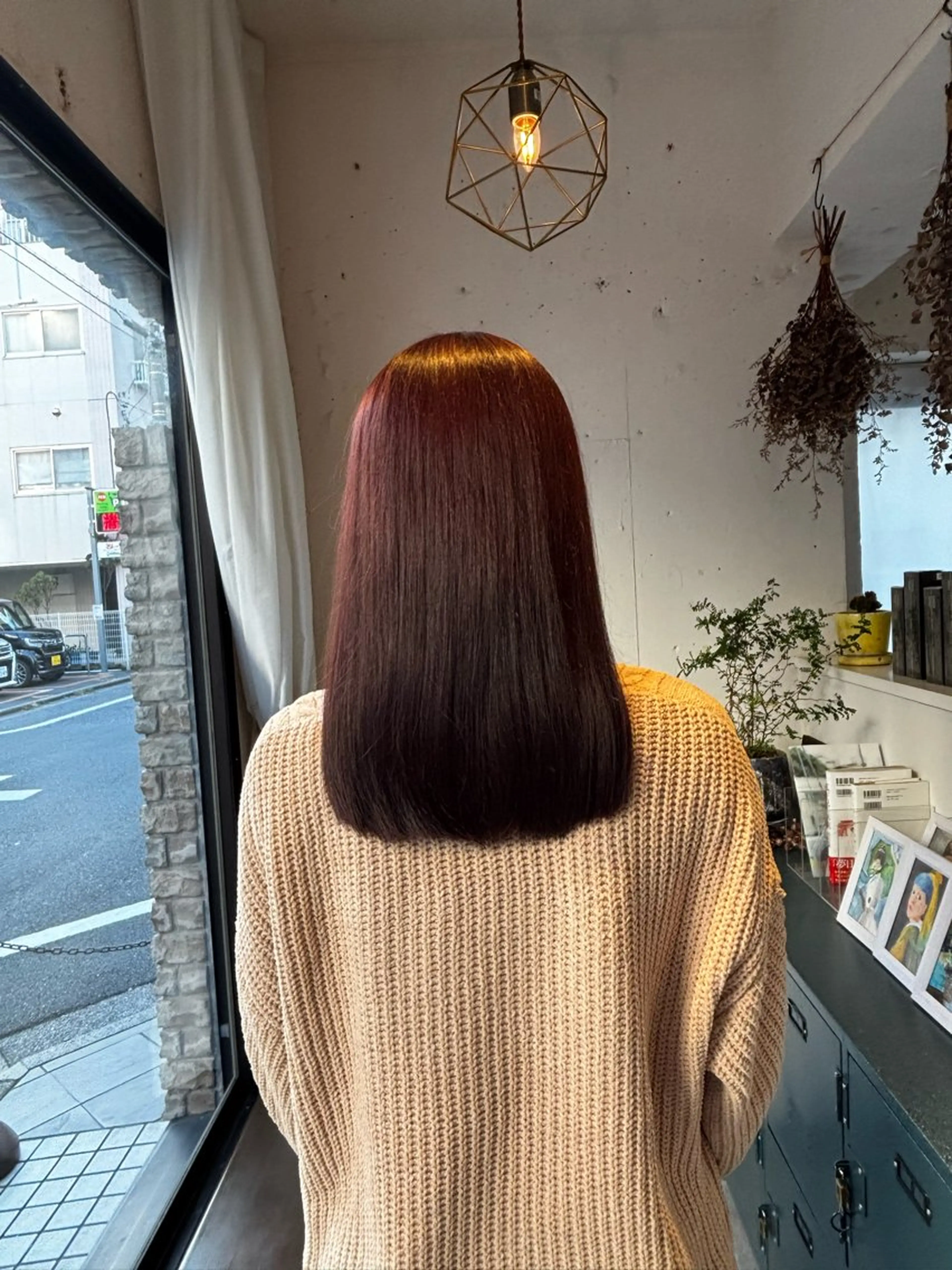 セミロング カラー ブリーチ ブリーチなしカラー レッドカラー 🍒サクラ🍒 /透明感カラー/艶髪のヘアスタイル
