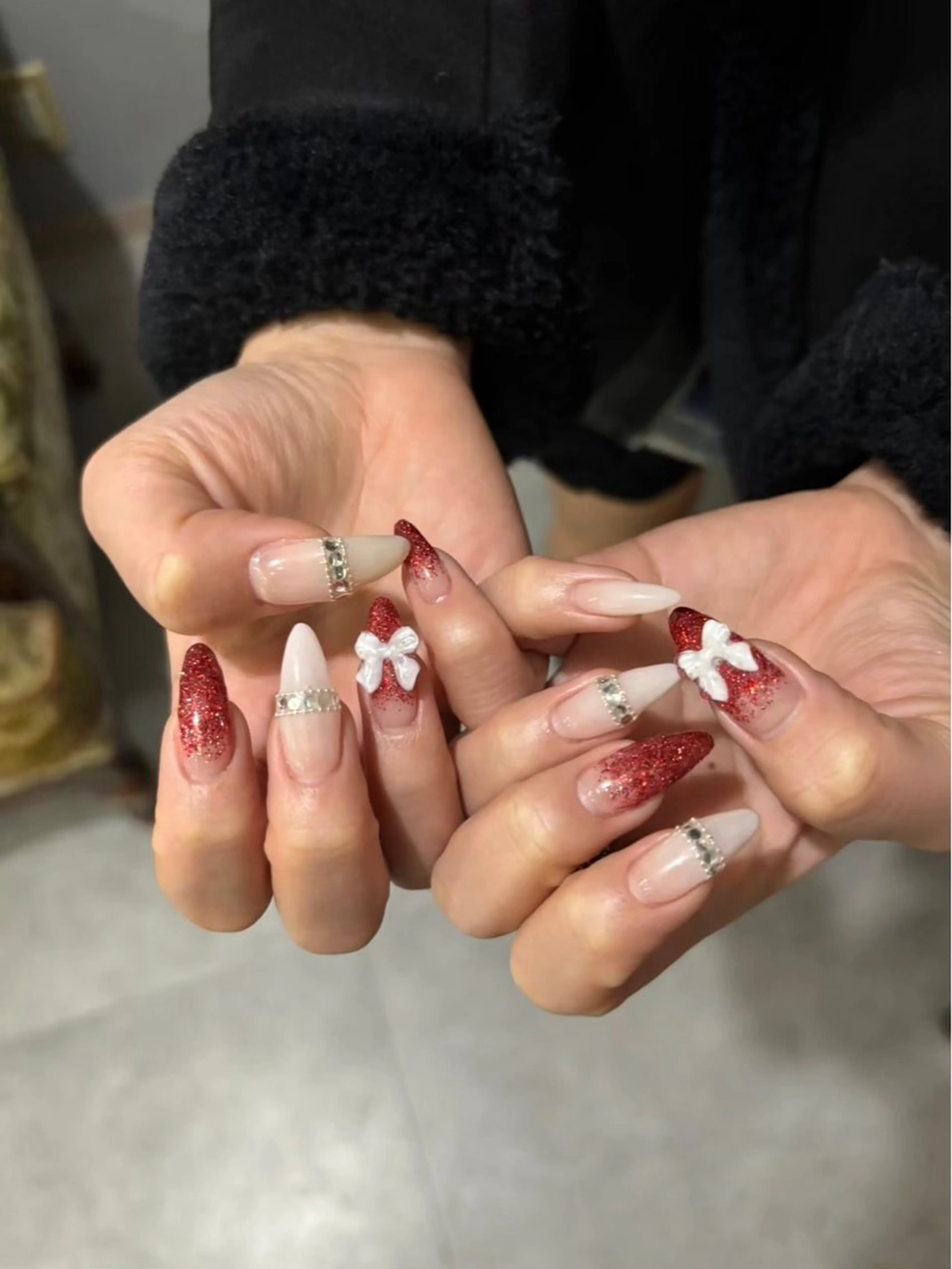 ネイル ハンドネイル フットネイル 蛭子 美優のネイルデザイン