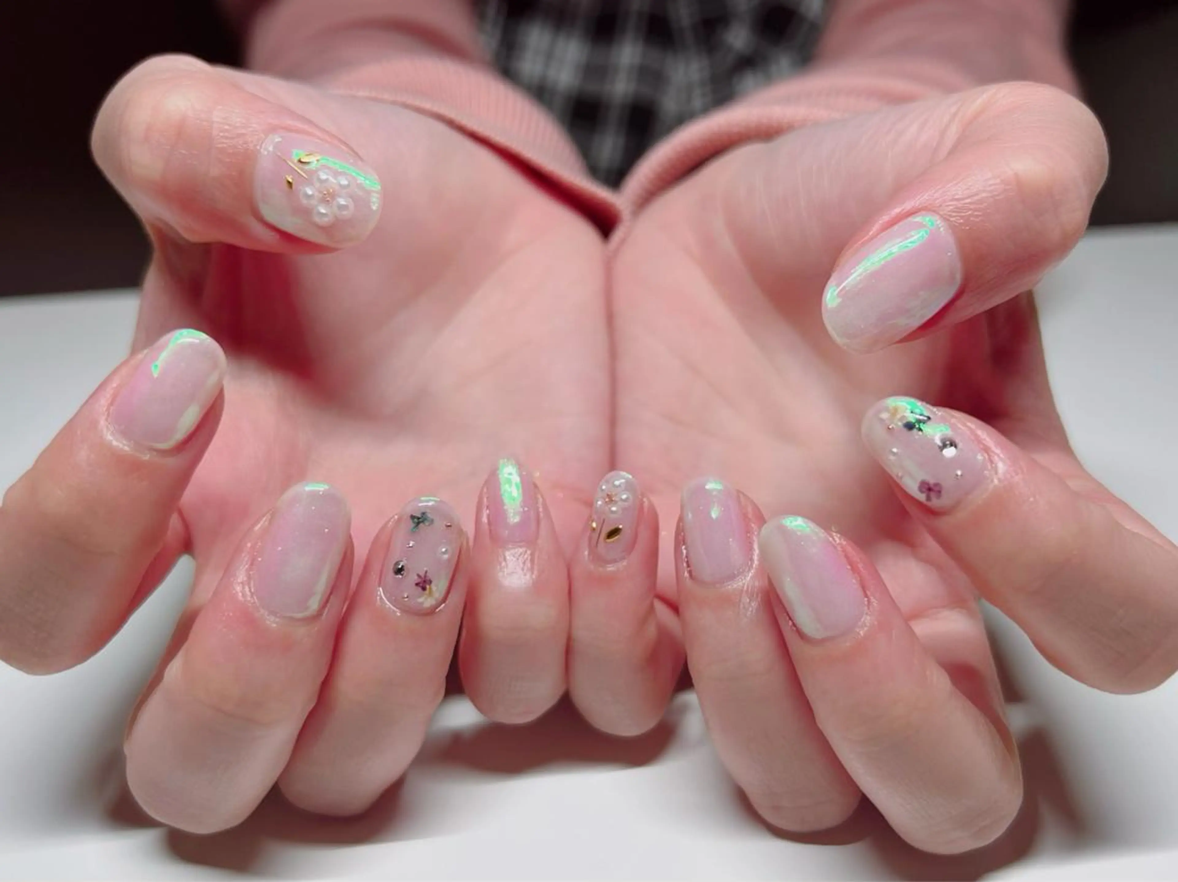 ネイル ハンドネイル IRAS所属・IRAS..nail ＥＲＩＫＡのネイルデザイン
