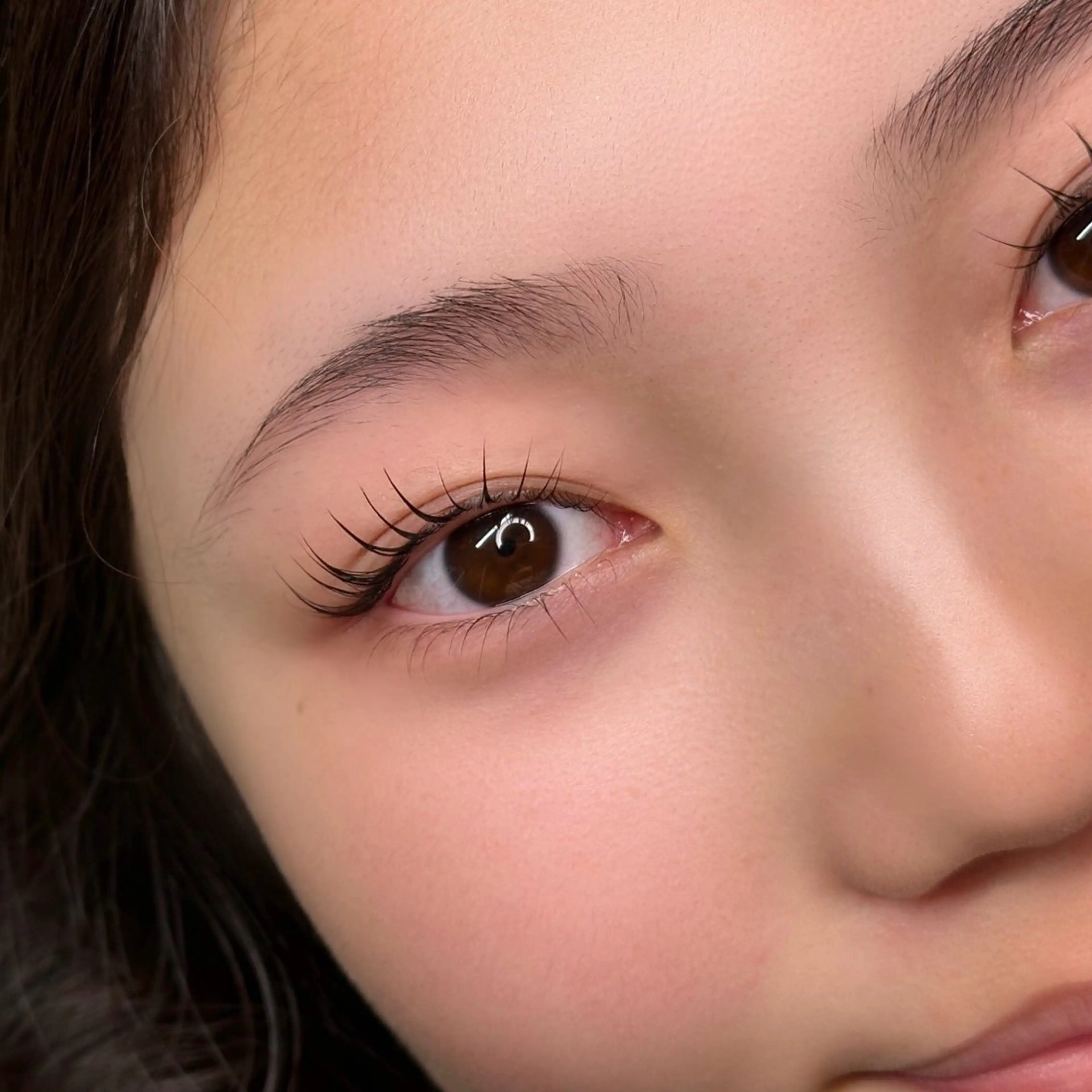 ラッシュリフト上下の写真