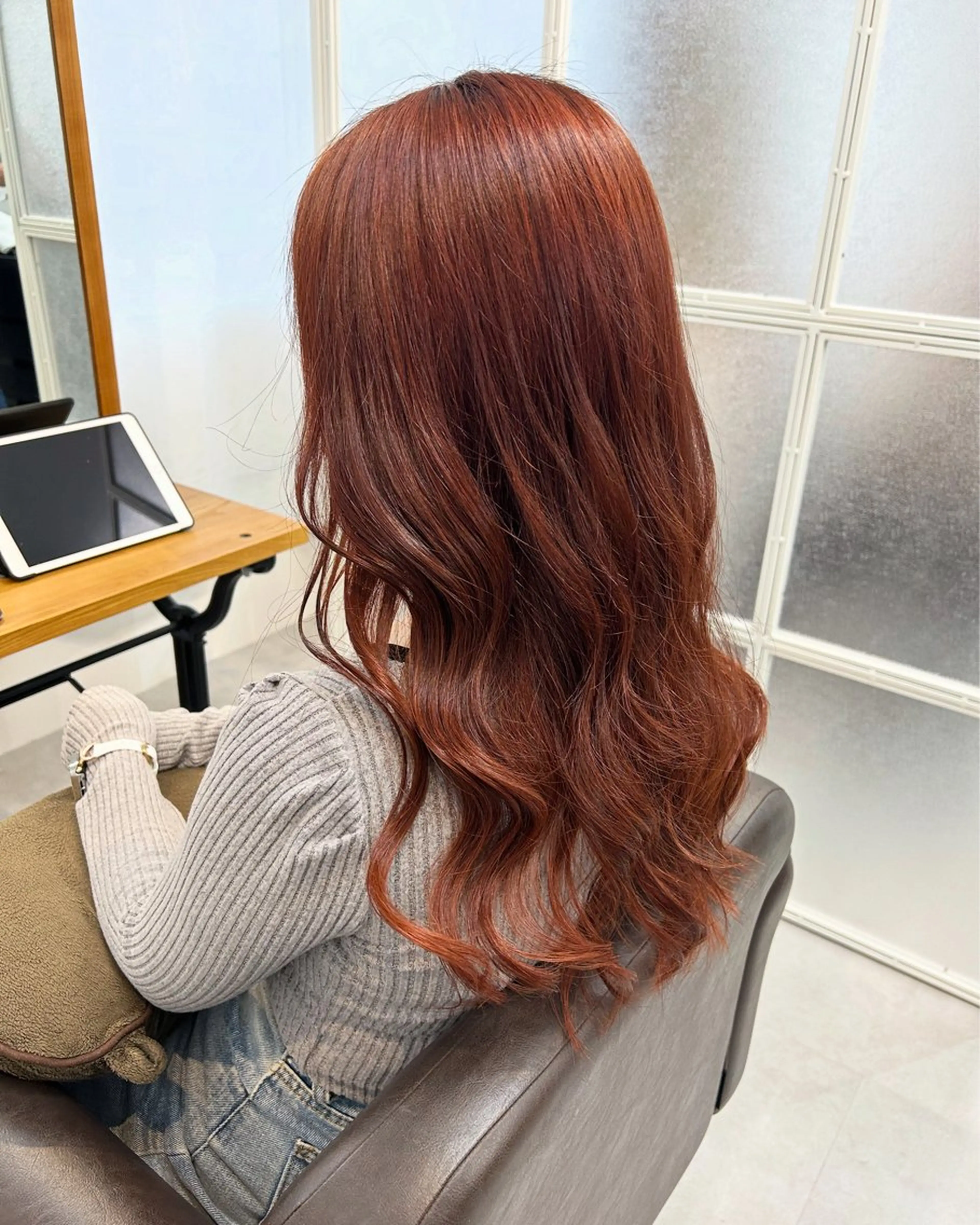 ロング カラー ブリーチ ヘアカラー トリートメント 後藤紗英/髪質改善 /オリーブベージュのヘアスタイル