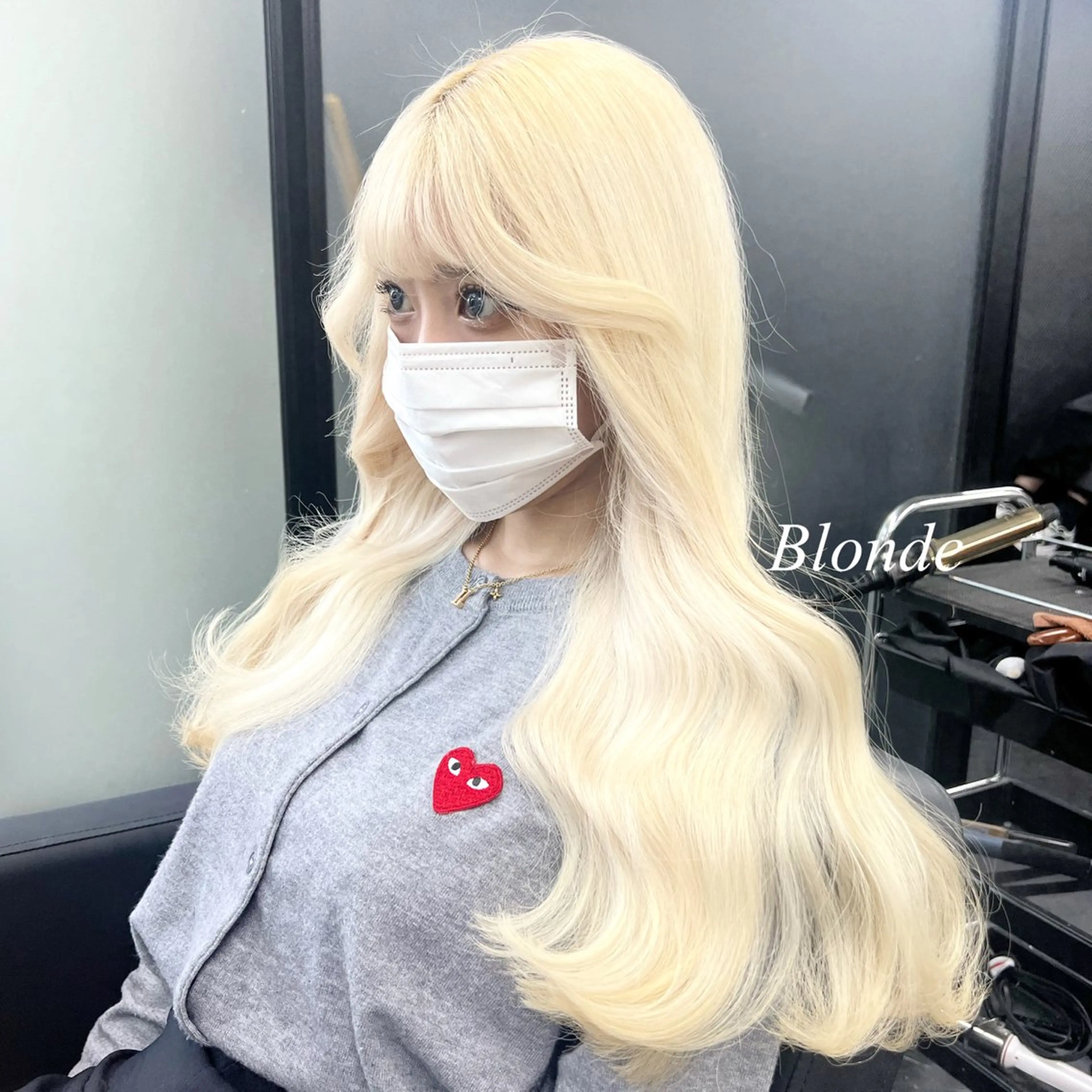 ロング カラー エクステ ヘアカラー トリートメント シールエクステ特化 ハイトーン、NANAのヘアスタイル