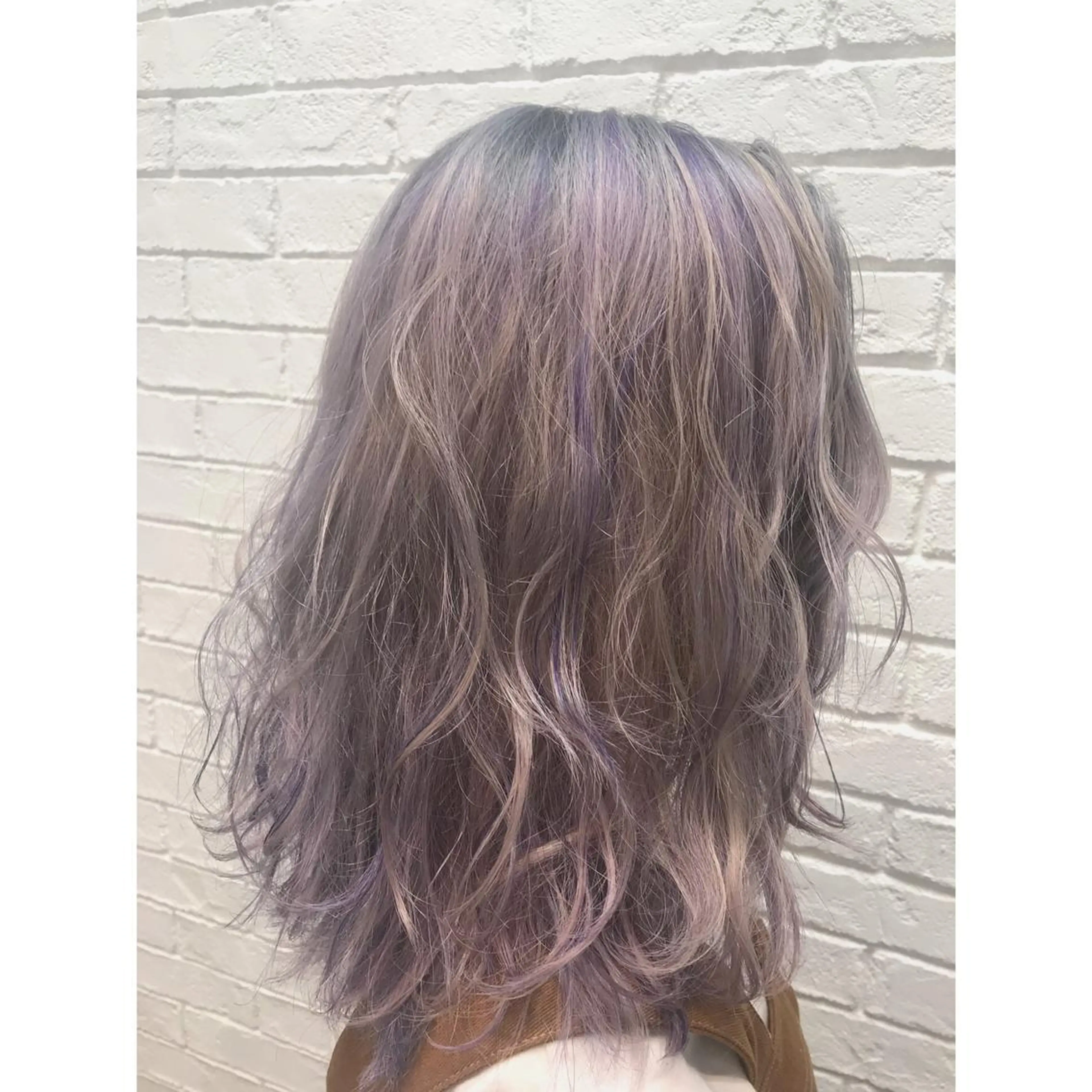 セミロング カラー 松岡 恭弘のヘアスタイル