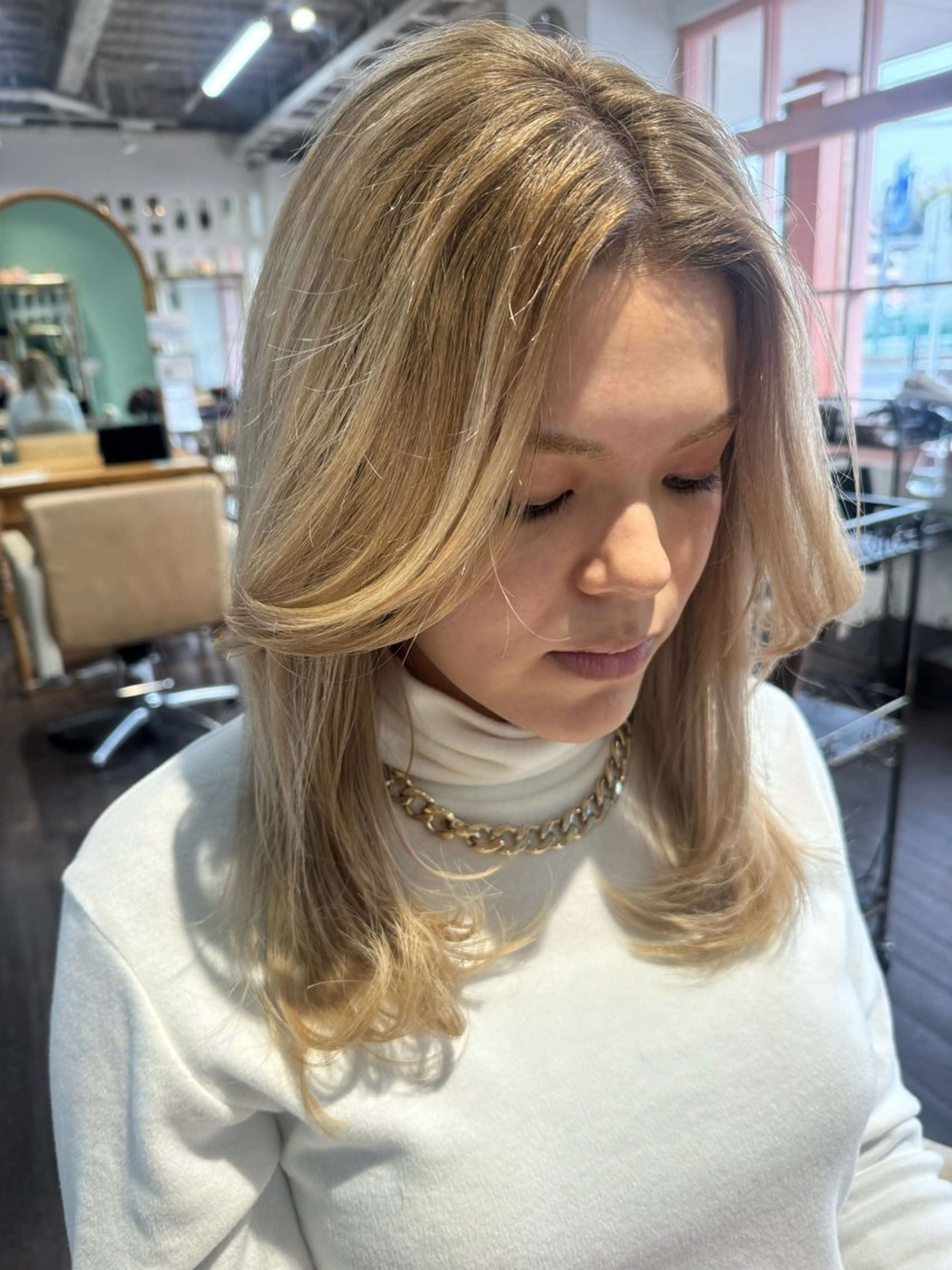 ミディアム トリートメント ヘッドスパ 鎌田 美紗希のヘアスタイル