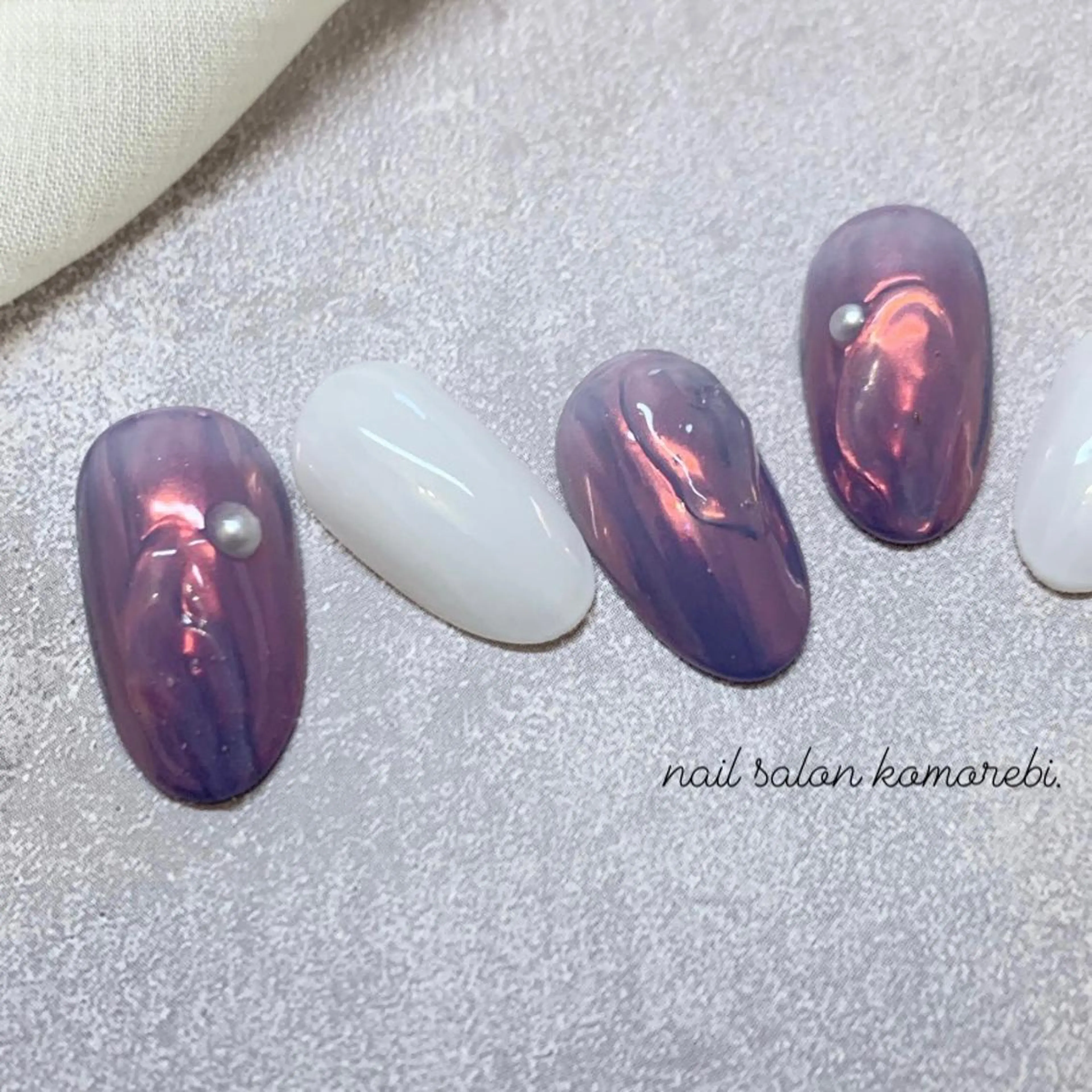 ネイル ハンドネイル komorebi. 小峯 真実のネイルデザイン