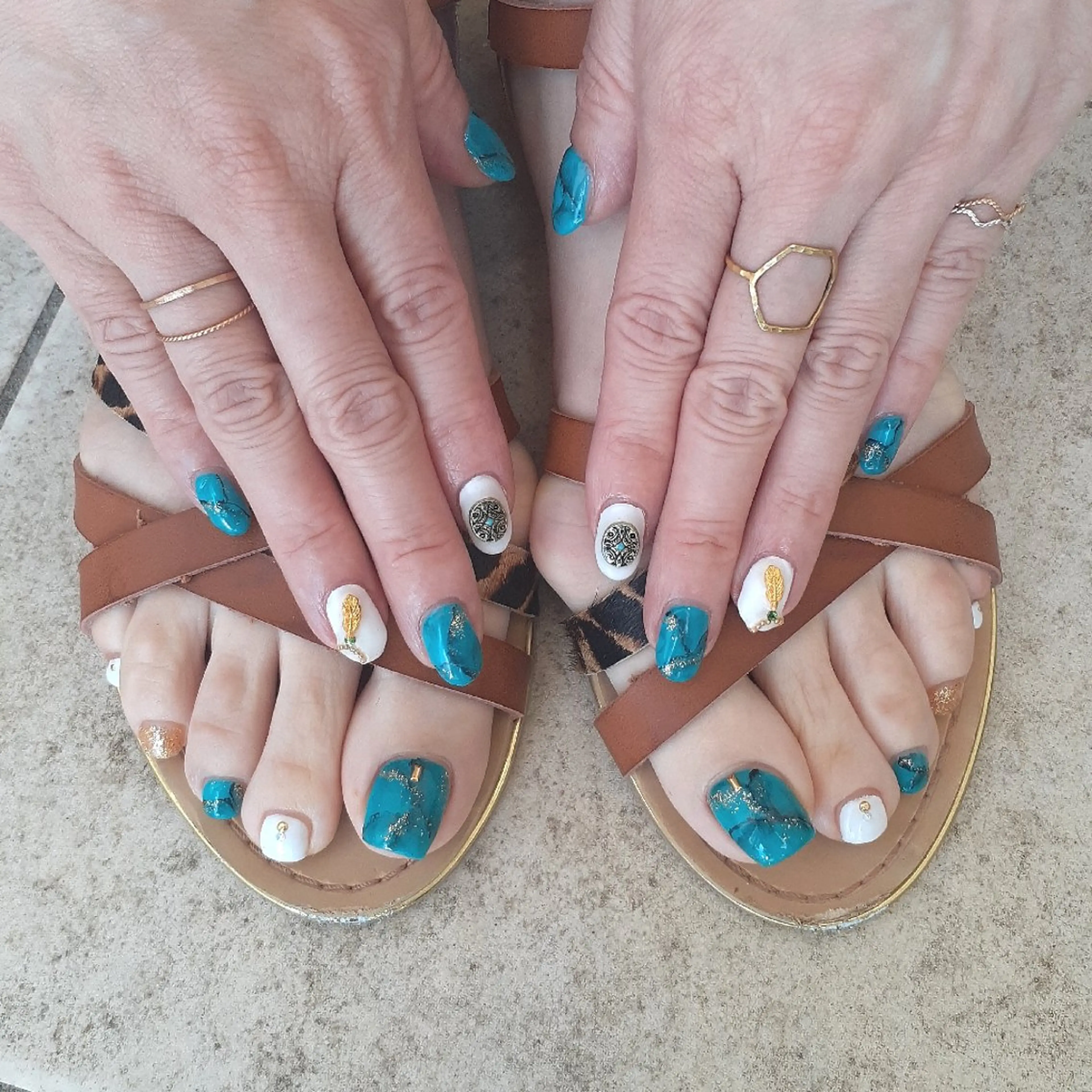 ネイル フットネイル おそろいネイル 池元 真由美のネイルデザイン