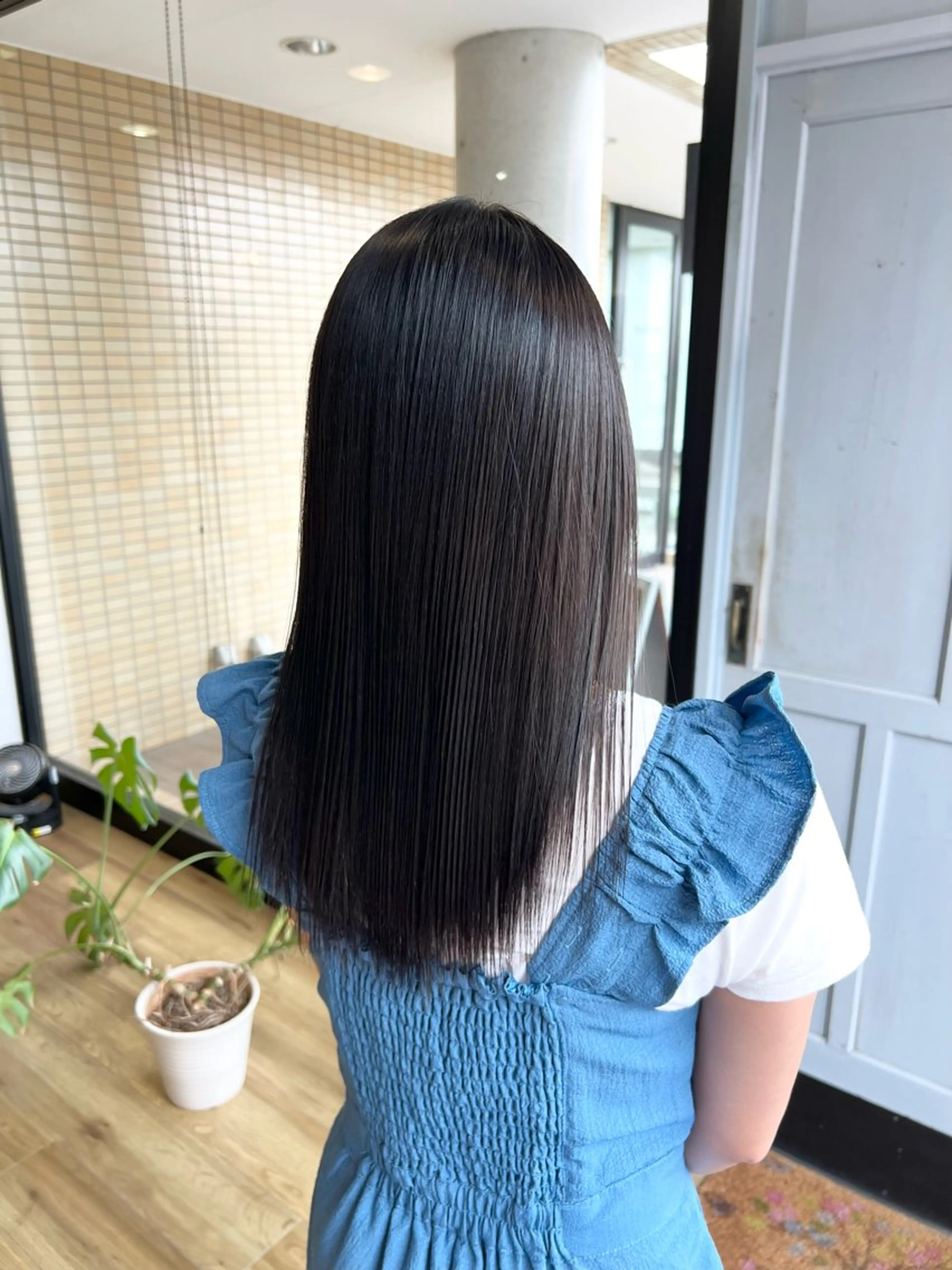 セミロング 髪質改善 トリートメント 堀 望美のヘアスタイル