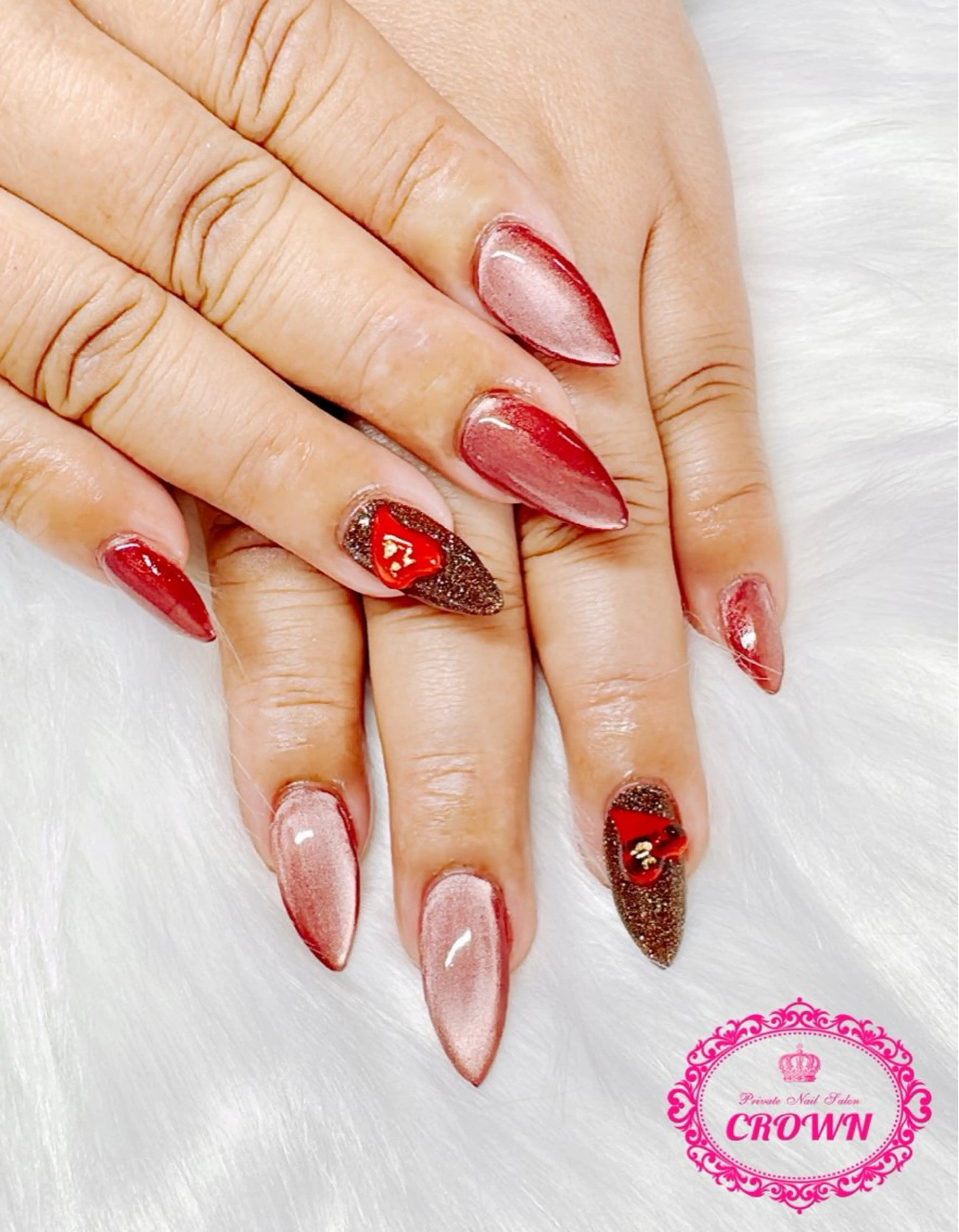 ネイル CROWN プライベートサロンのネイルデザイン
