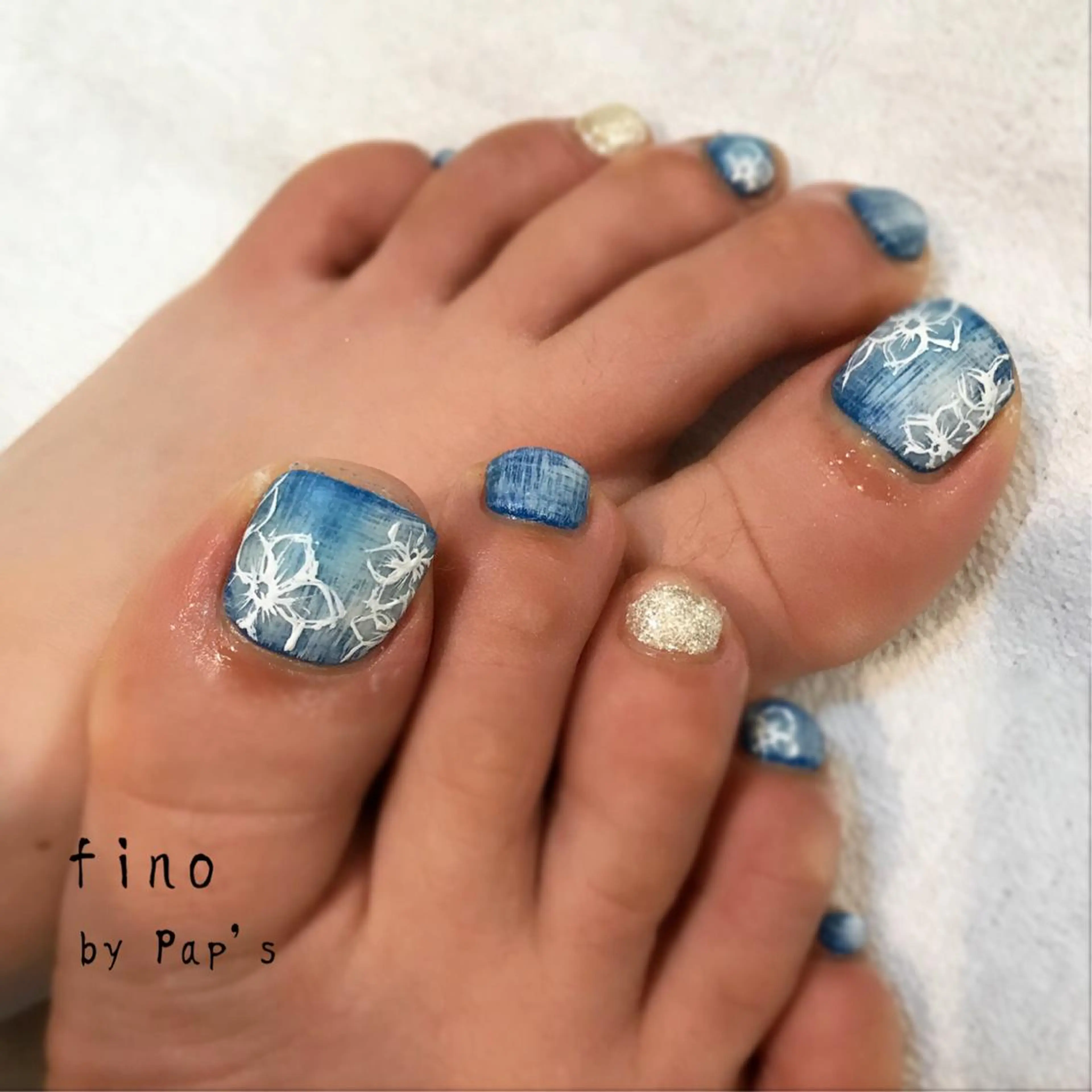 ネイル fino by Pap's所属・西畠 真由美のネイルデザイン