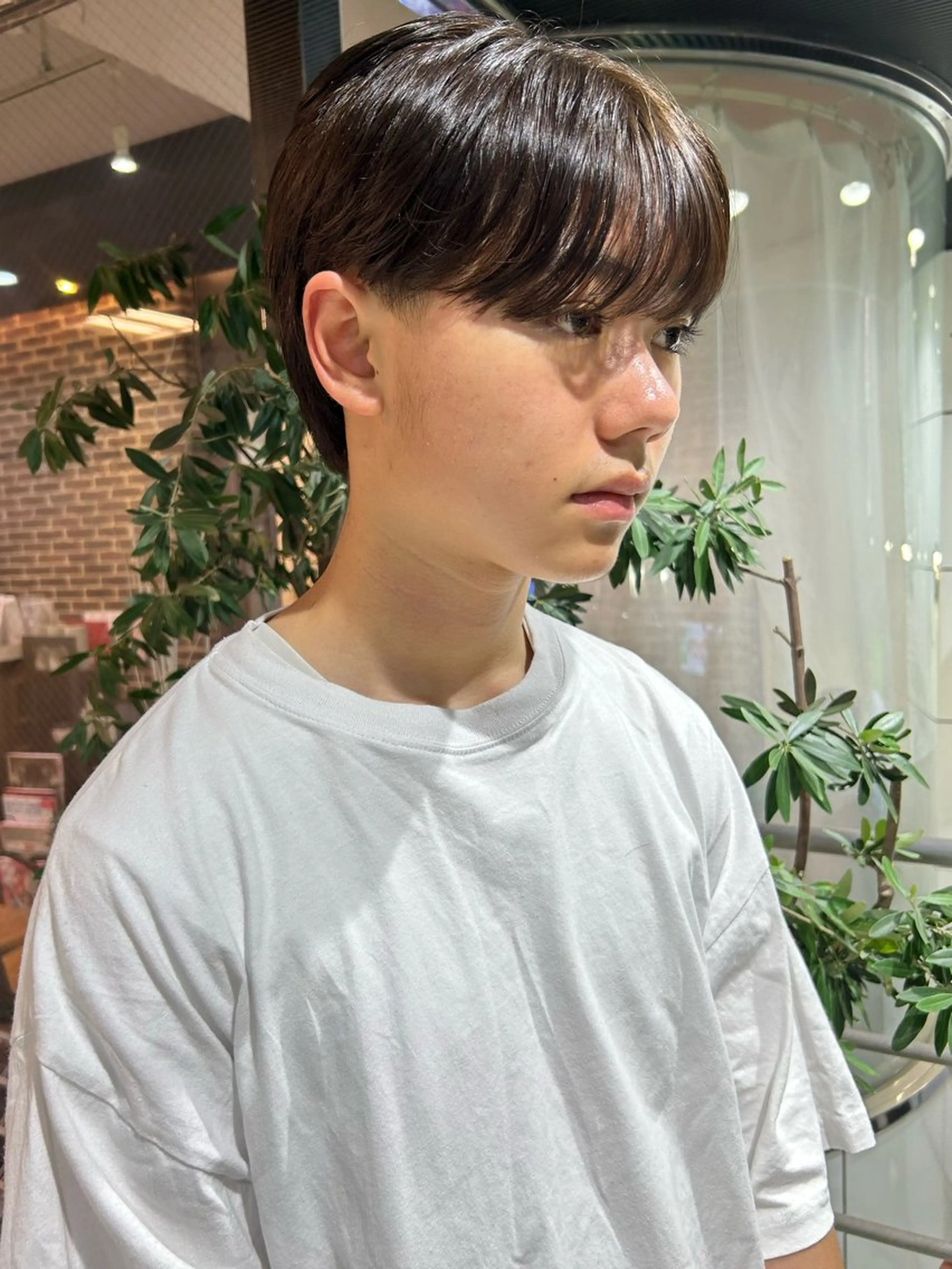 メンズ メンズブリーチ センターパート ダウンパーマ メンズ韓国風 メンズパーマ メンズ/艶髪/カラー サクラ🌸のヘアスタイル