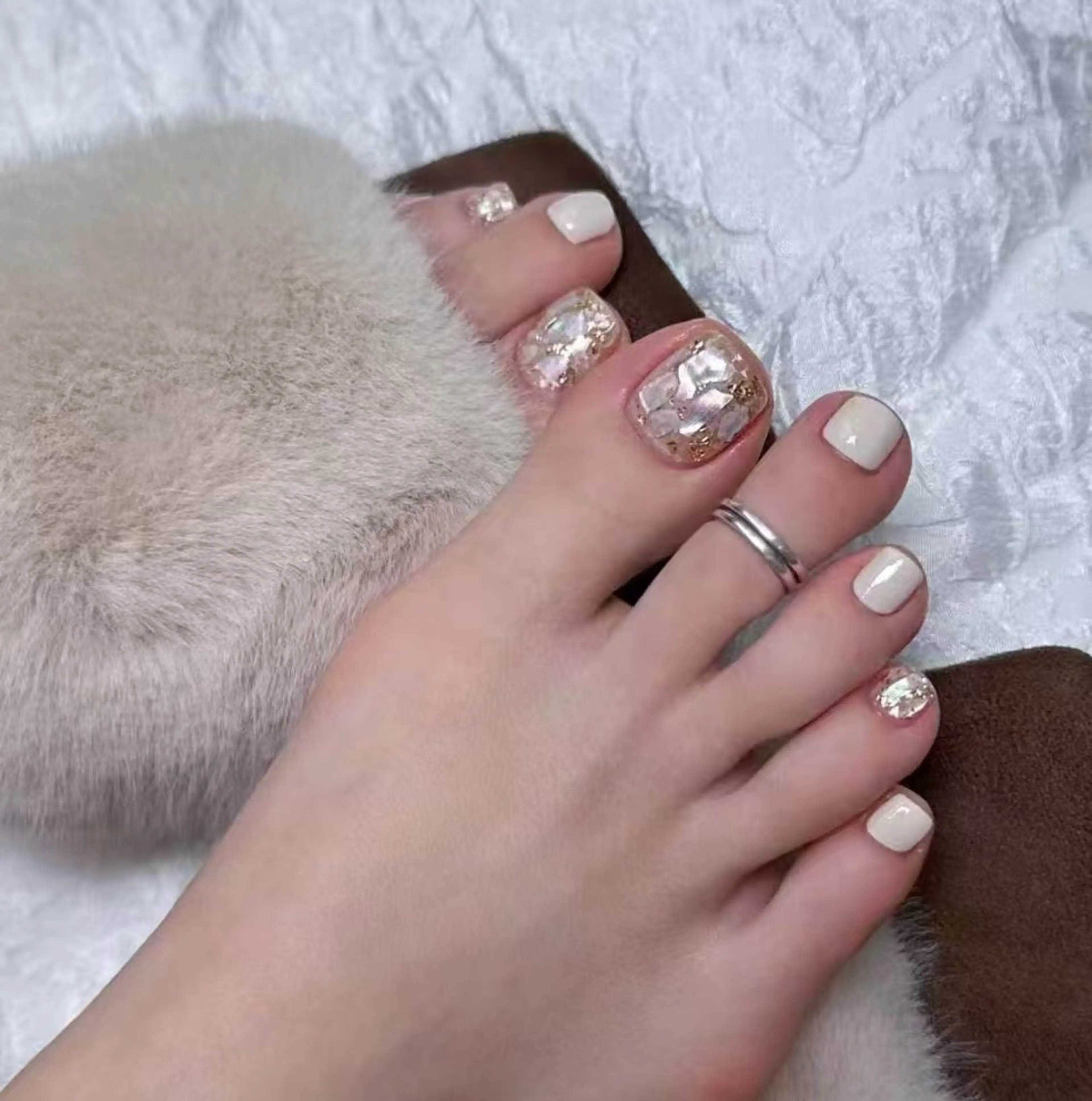 ネイル オーロラネイル フラワーネイル フットネイル フレンチネイル ジェルネイル フットネイル BabyYouMi ねねのネイルデザイン