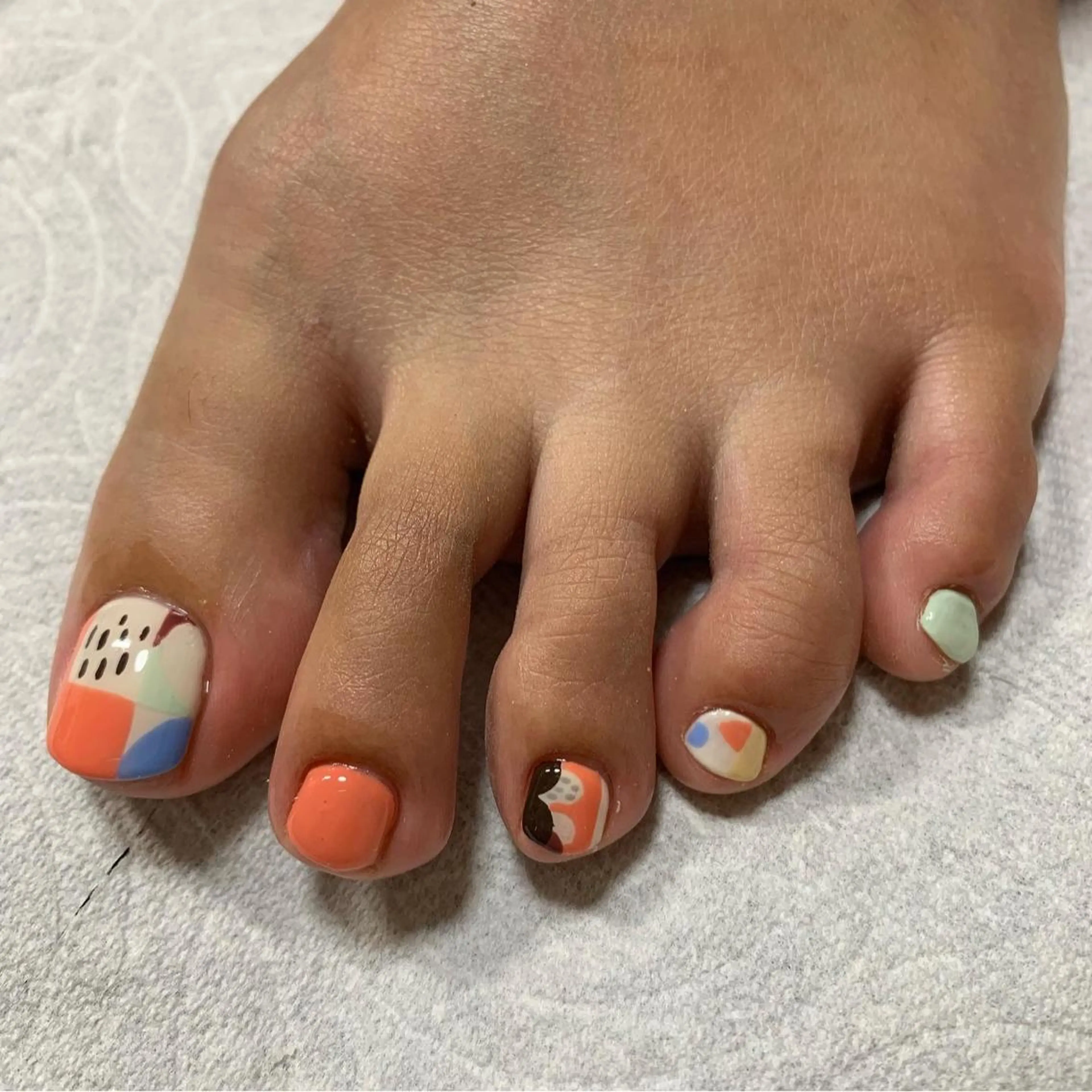 ネイル 大崎 奈々のネイルデザイン