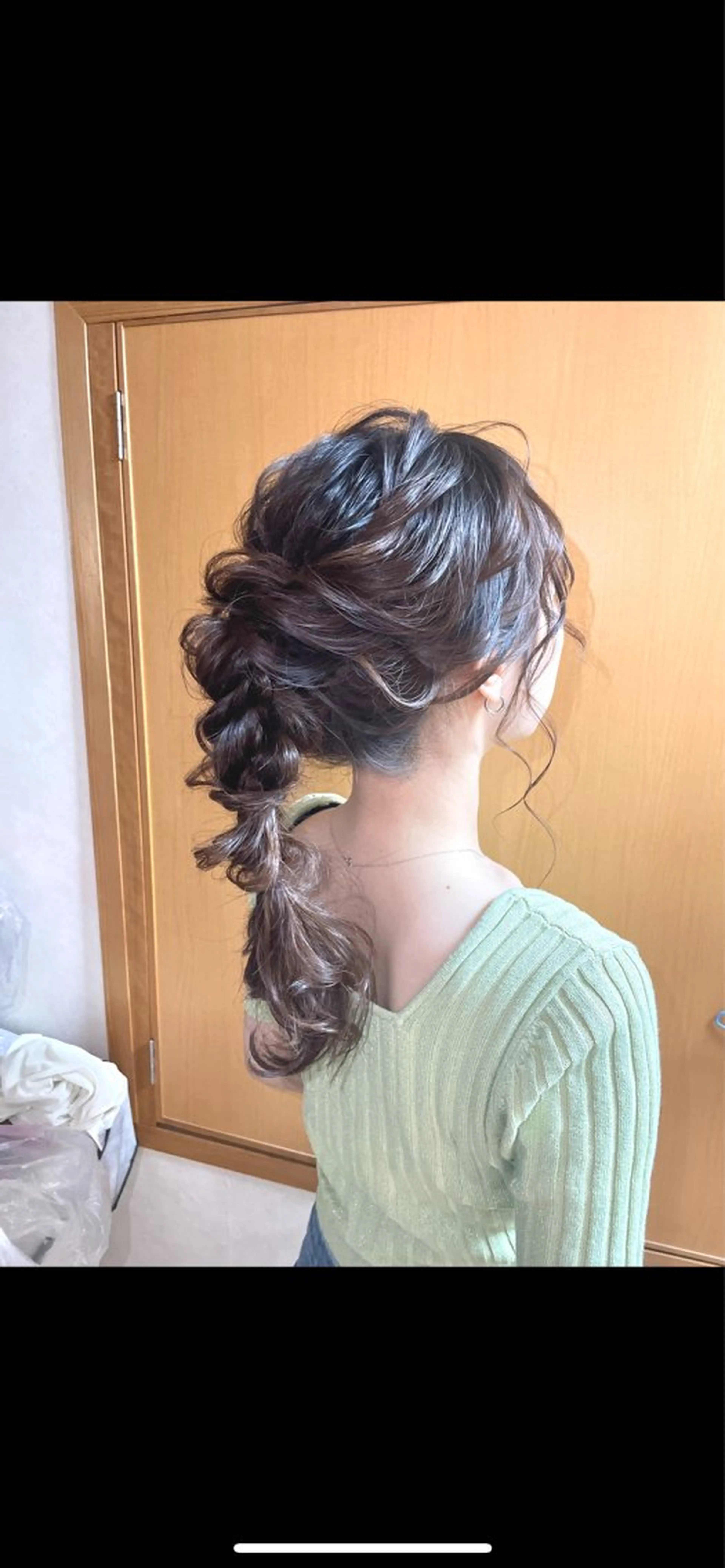 ヘアアレンジ 楢本 彩耶のネイルデザイン