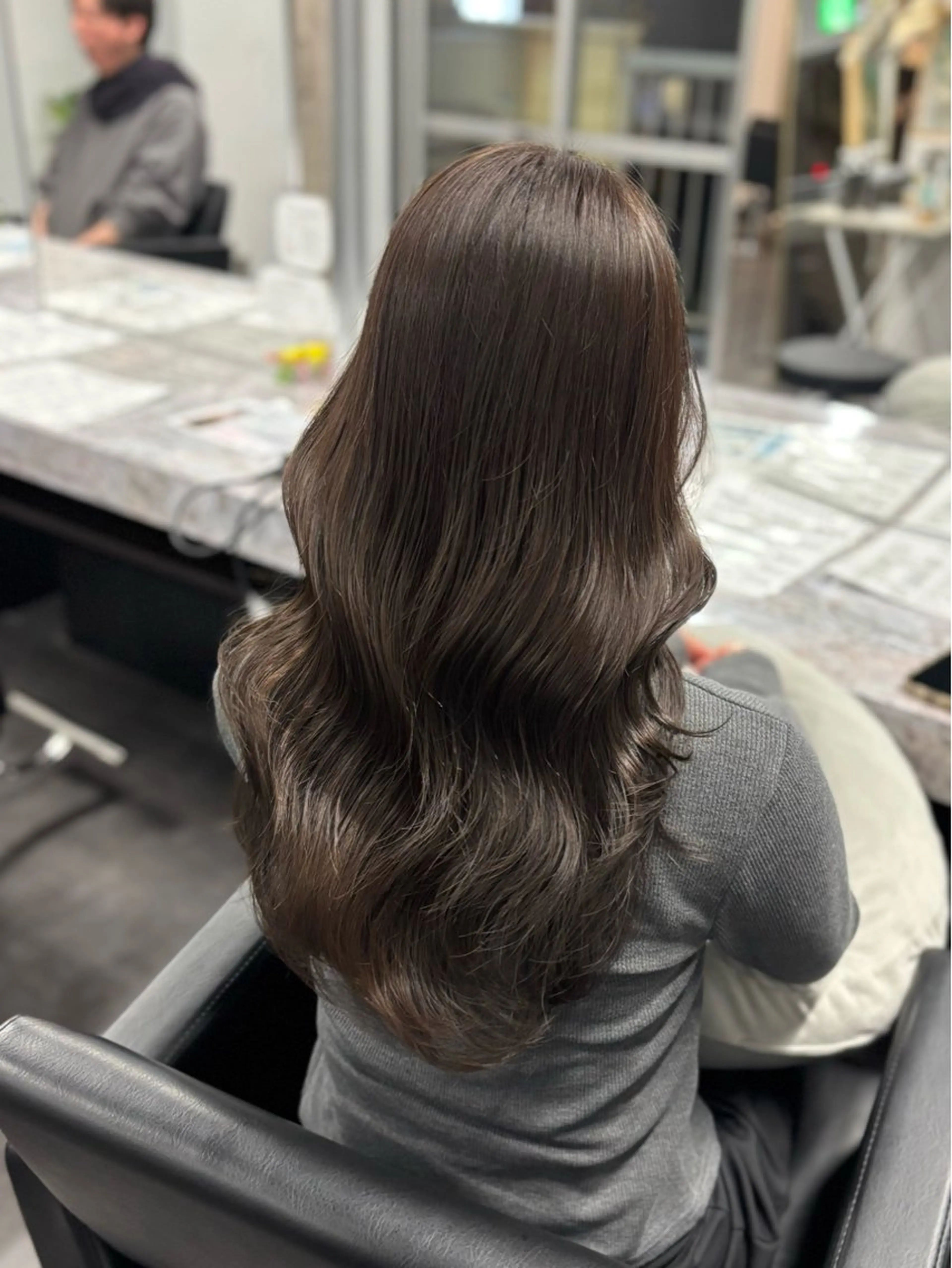 ロング カット ヘアカラー トリートメント 韓国ヘア/レイヤー 🇰🇷/艶髪/長橋のヘアスタイル