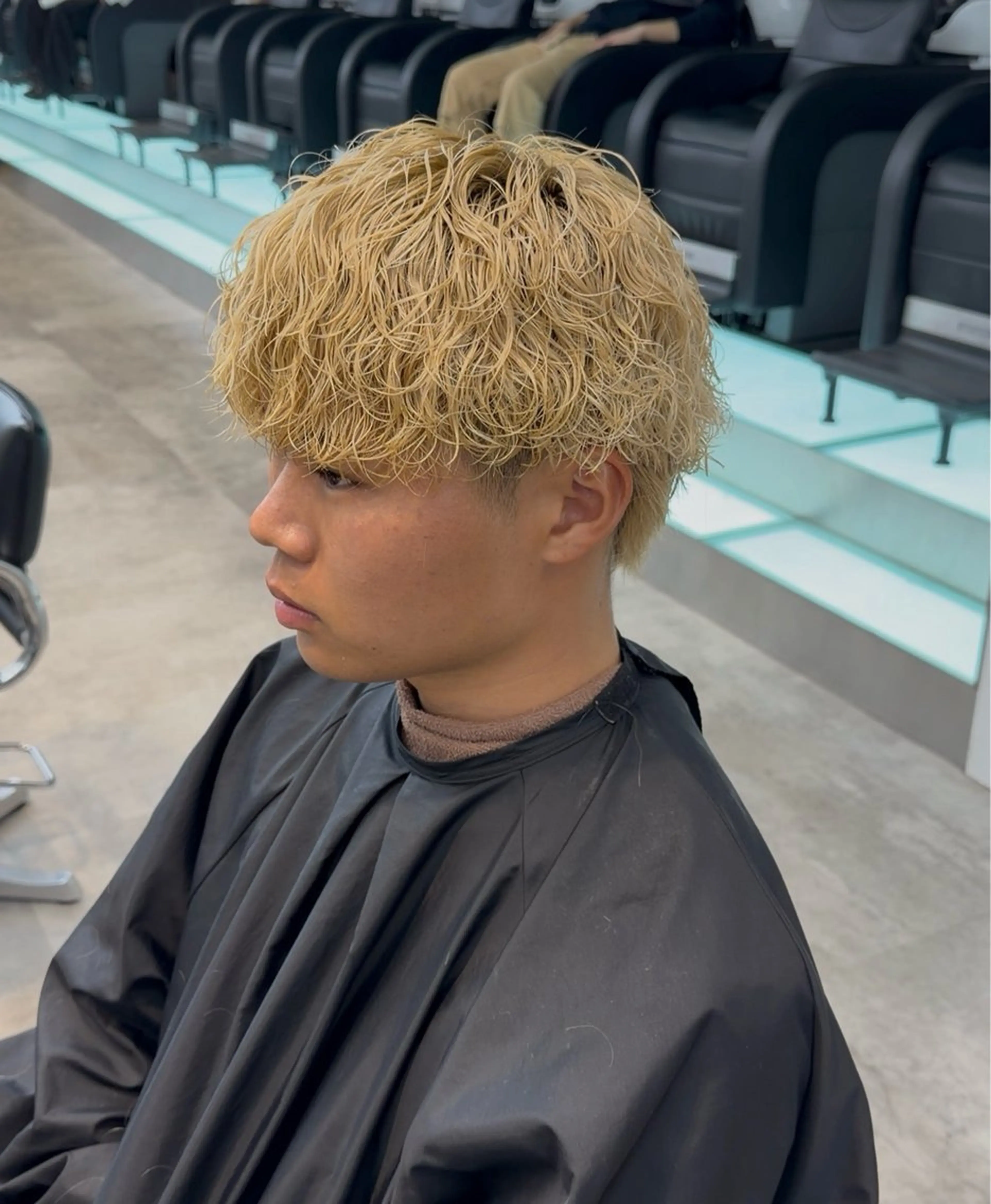 カラー パーマ メンズ カット パーマ fifth park 六反穂 龍介のヘアスタイル