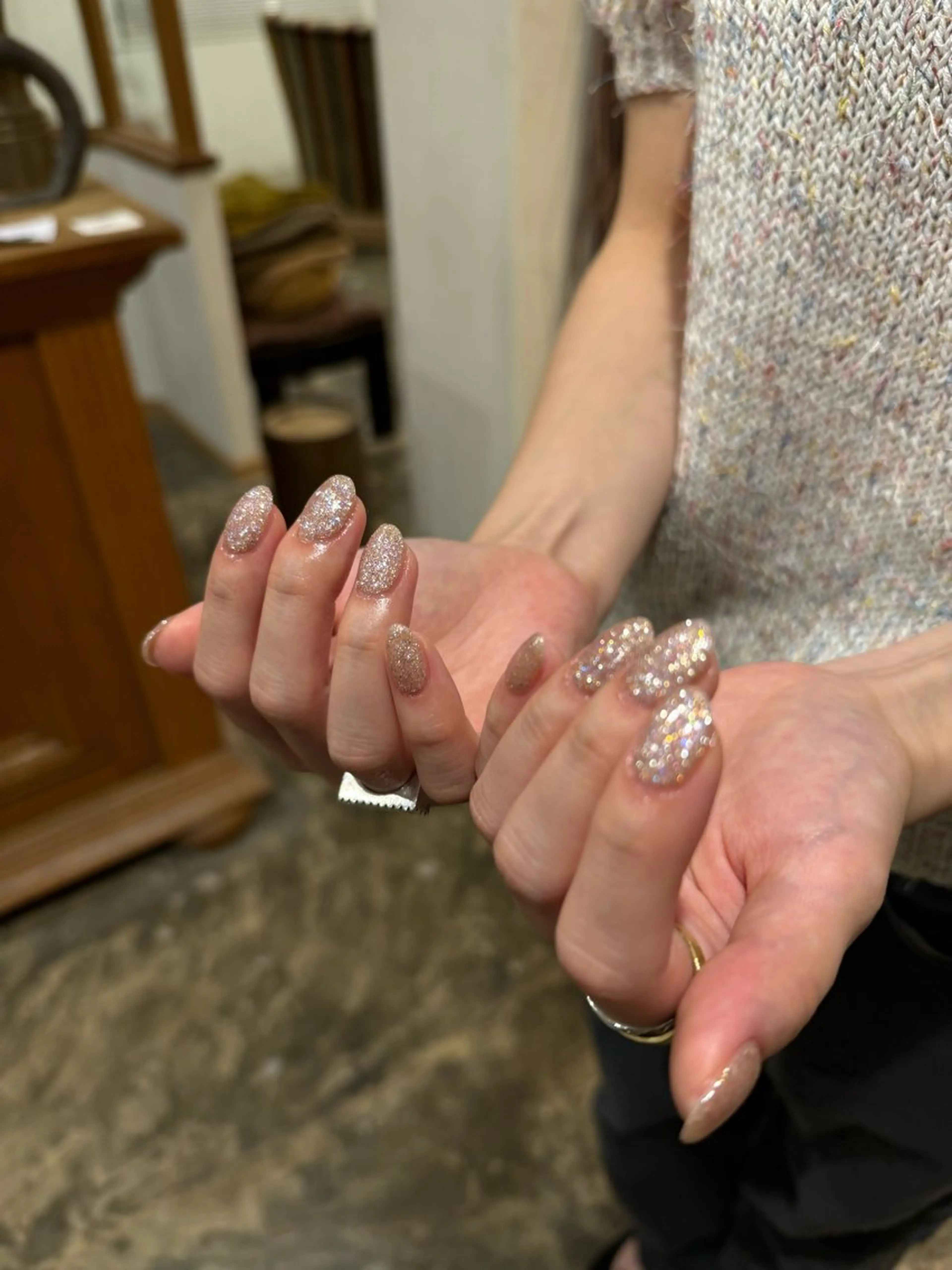 ネイル ラメ(グリッター) ハンドネイル handsome所属・miura ichikaのネイルデザイン