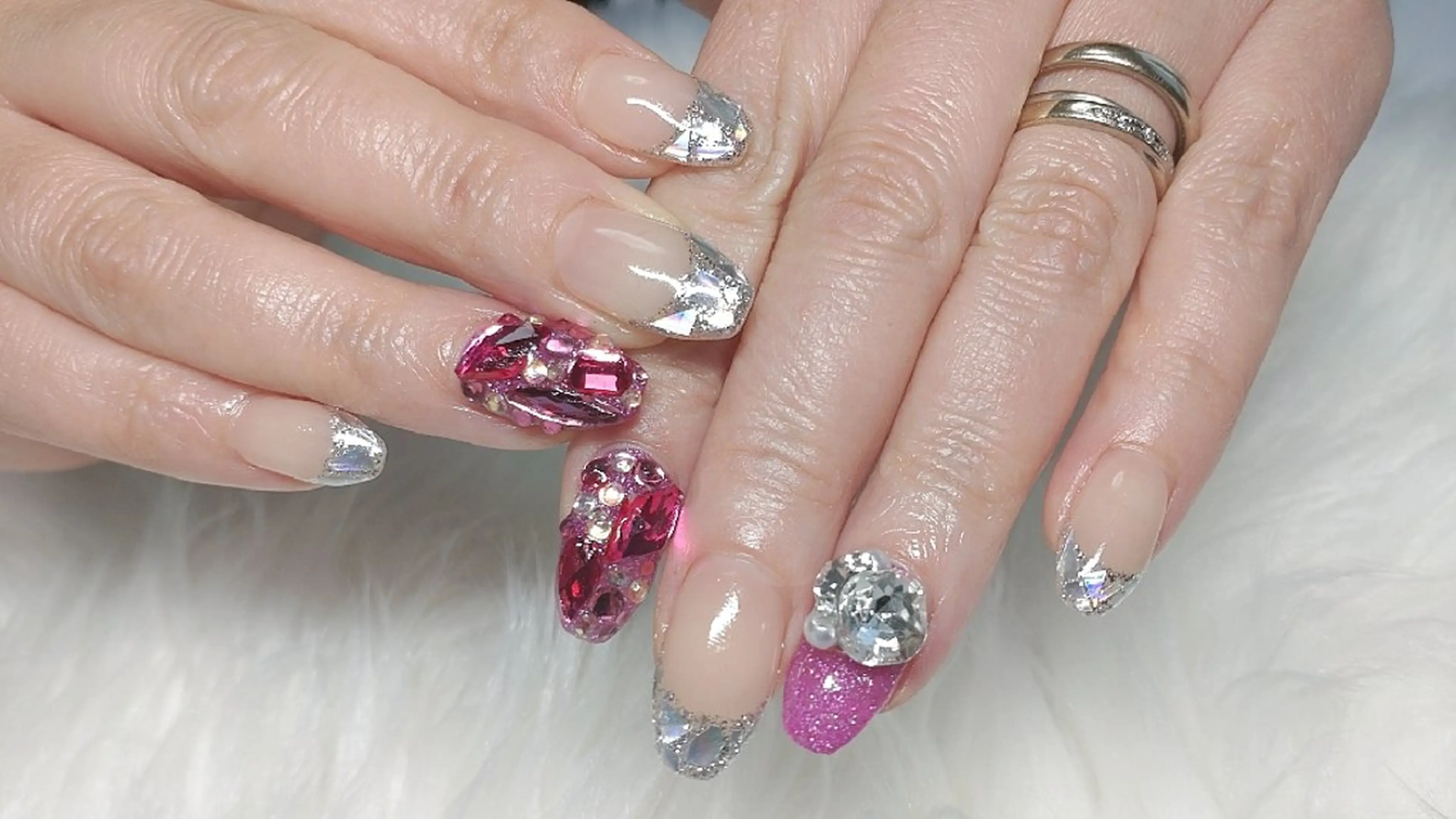 ネイル &A.nail .のネイルデザイン