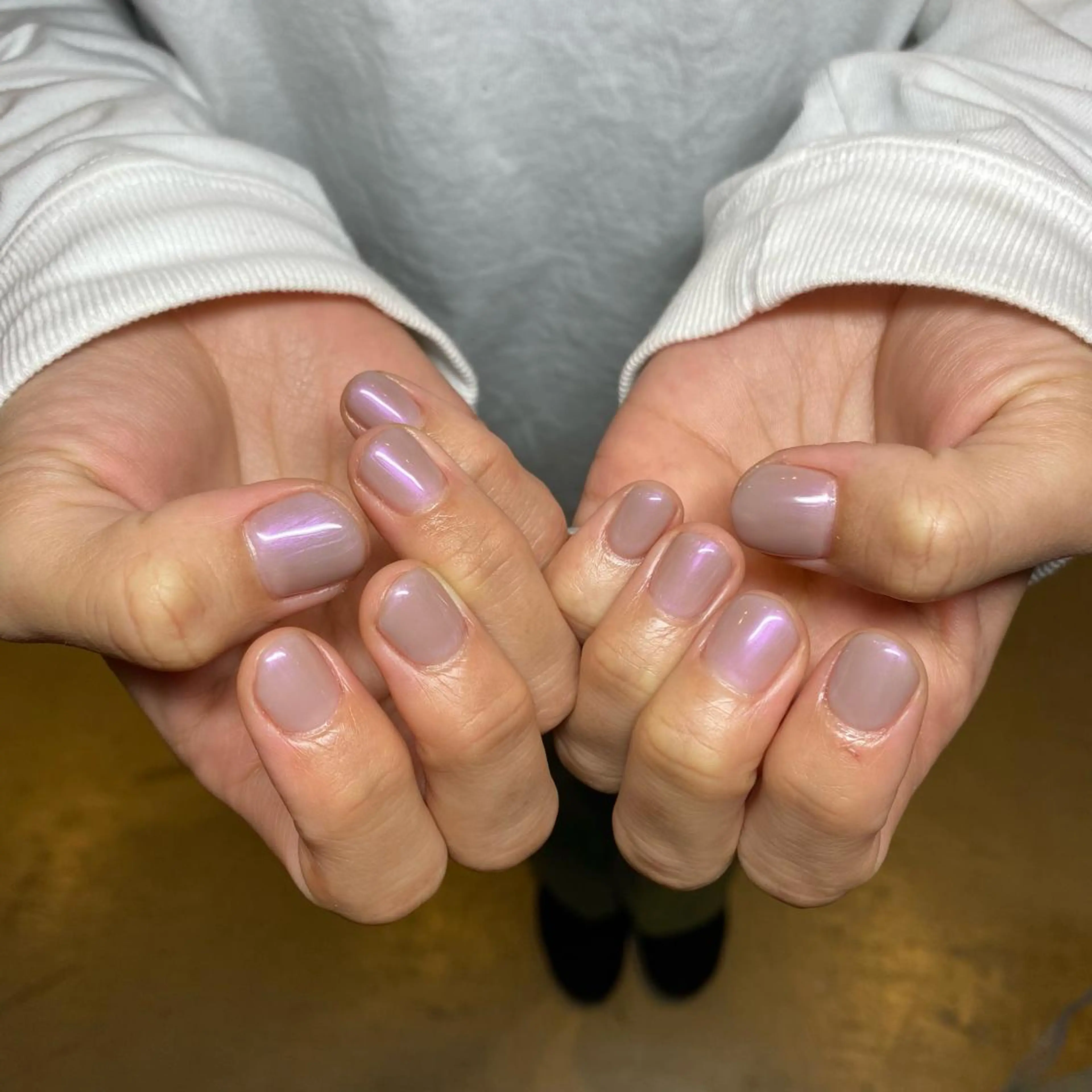 ネイル オーロラネイル ジェルネイル シンプルネイル daisy lash天王寺　池阪のマツエク・マツパデザイン