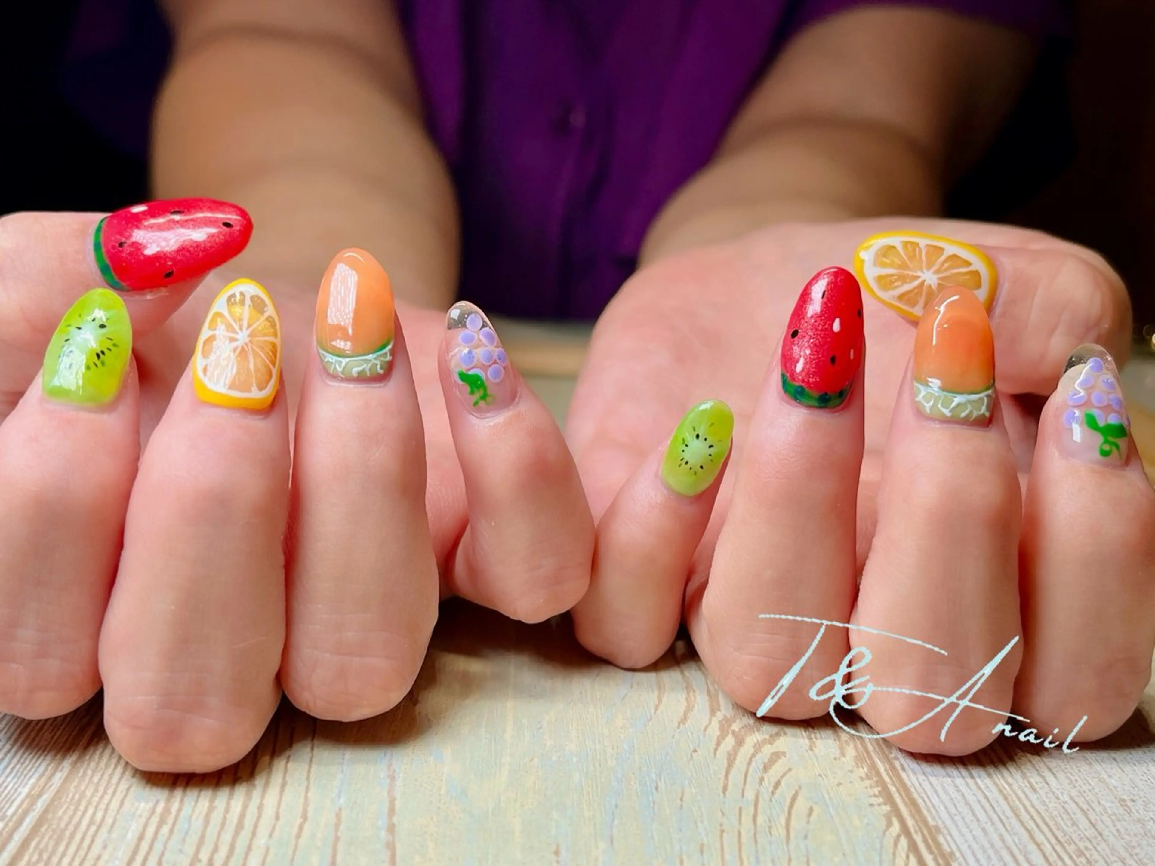 ネイル 長さ出し ジェルネイル スカルプネイル 夏ネイル ハンドネイル T&A nailのネイルデザイン