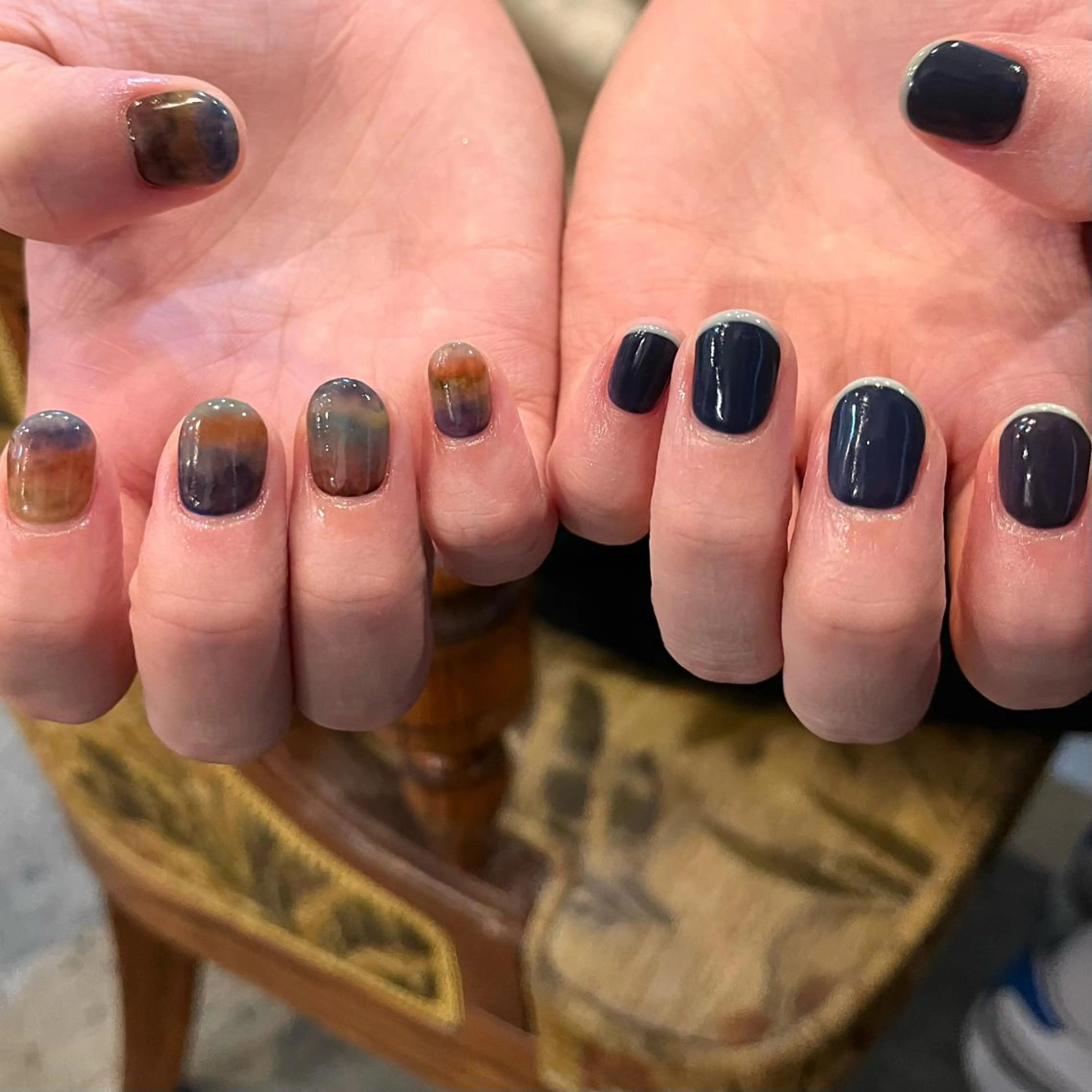 ネイル ハンドネイル Trico Antique所属・岩本 杏のネイルデザイン