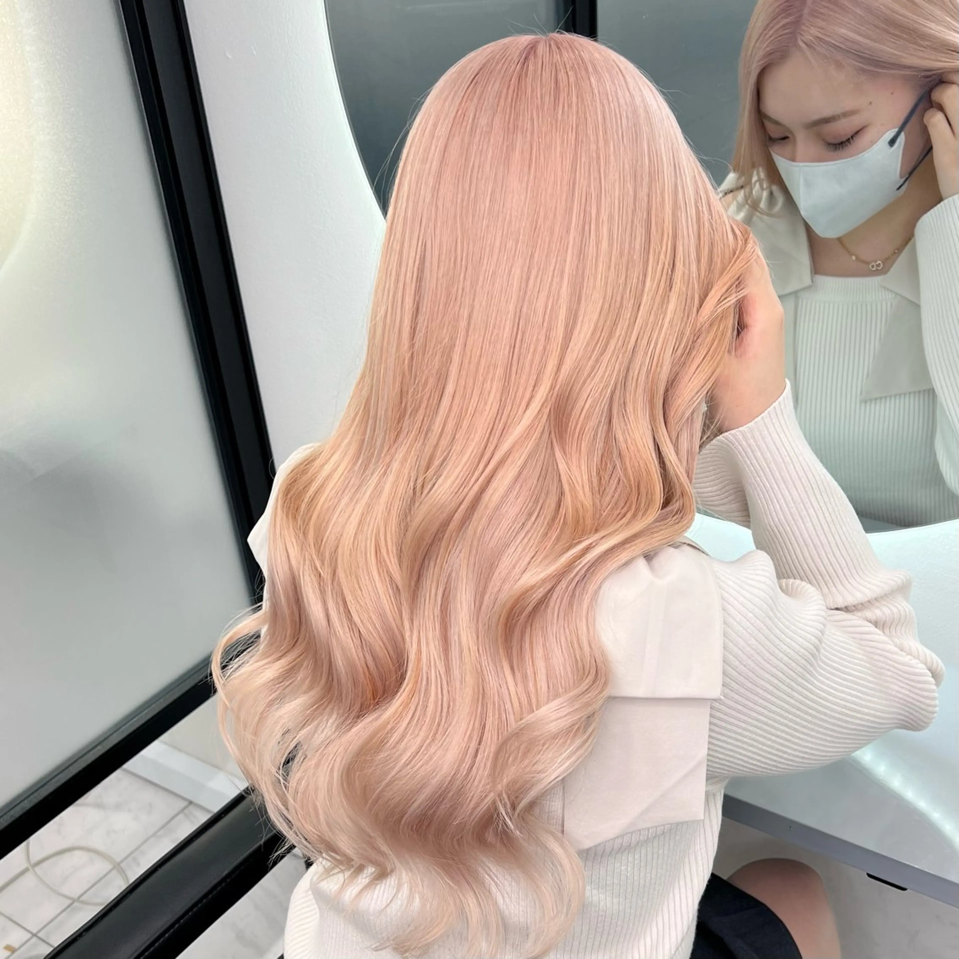 ロング カラー ブロンド ピンクカラー ヘアカラー エクステ beauty studio M.O.D shibuya 【モッズ】所属・🦋エクステ🦋 TOMOKAのヘアスタイル