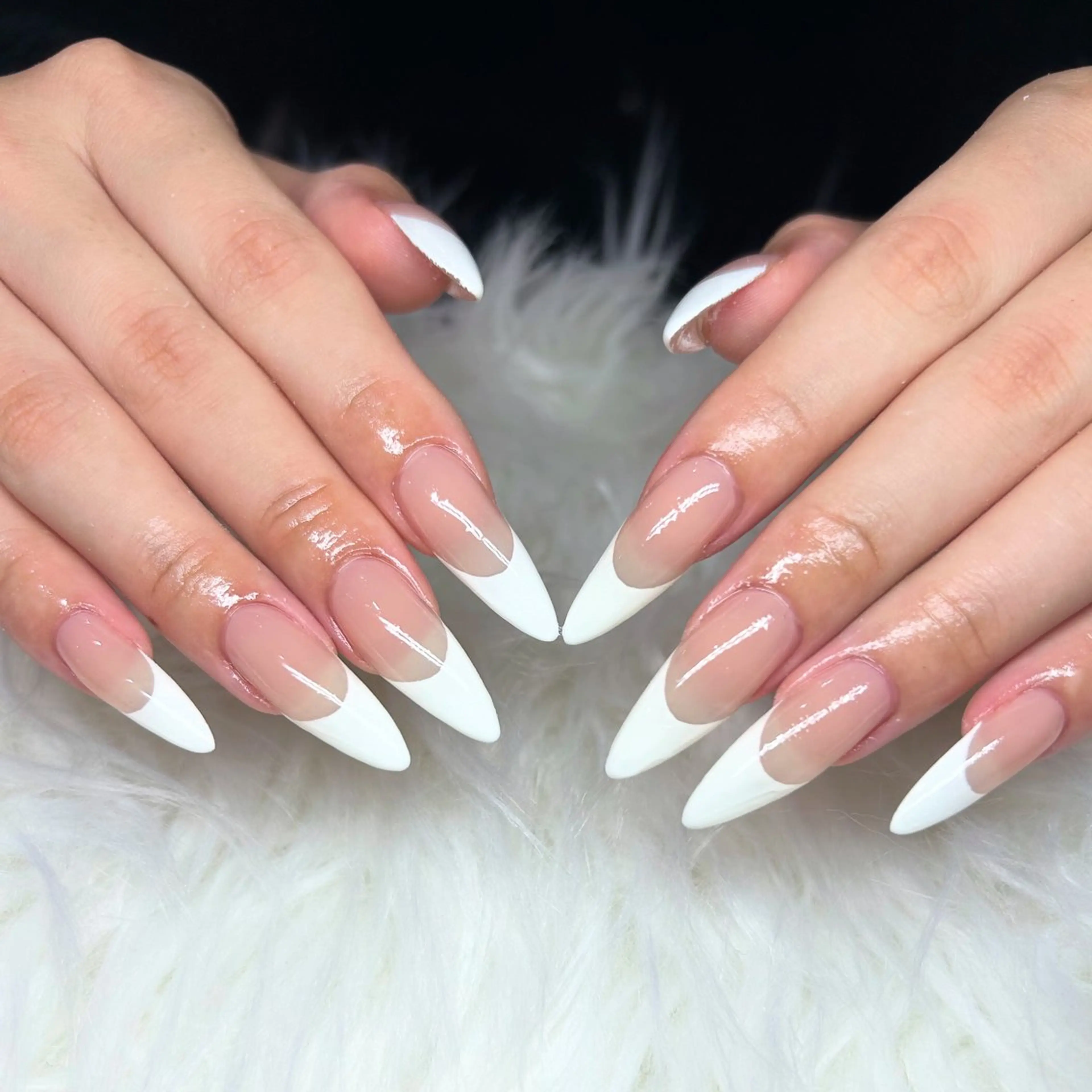 フレンチネイル✨ 【他店オフ無料】の写真