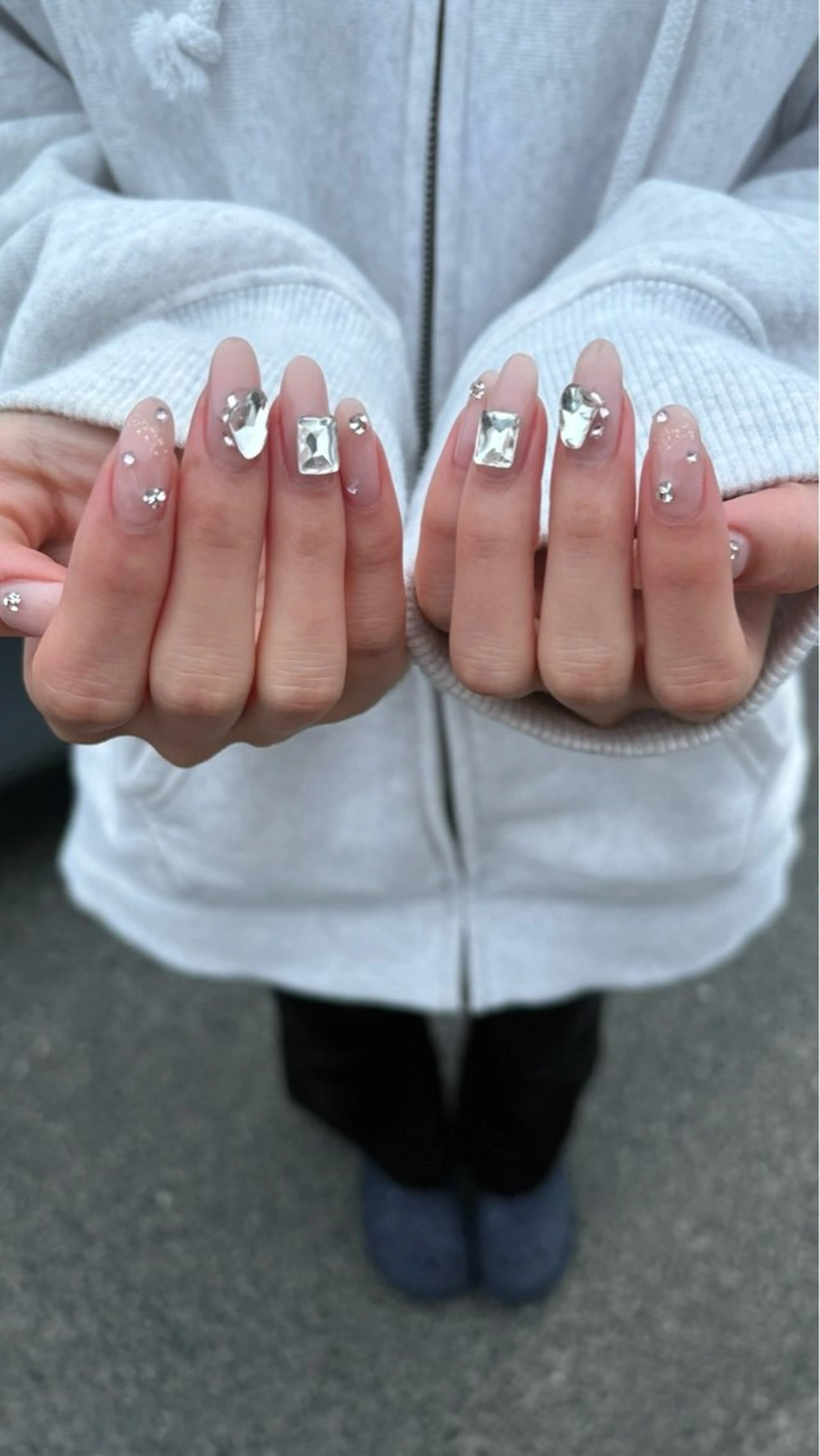 ネイル ワンホンネイル ︎︎☾ minami︎︎☾のネイルデザイン