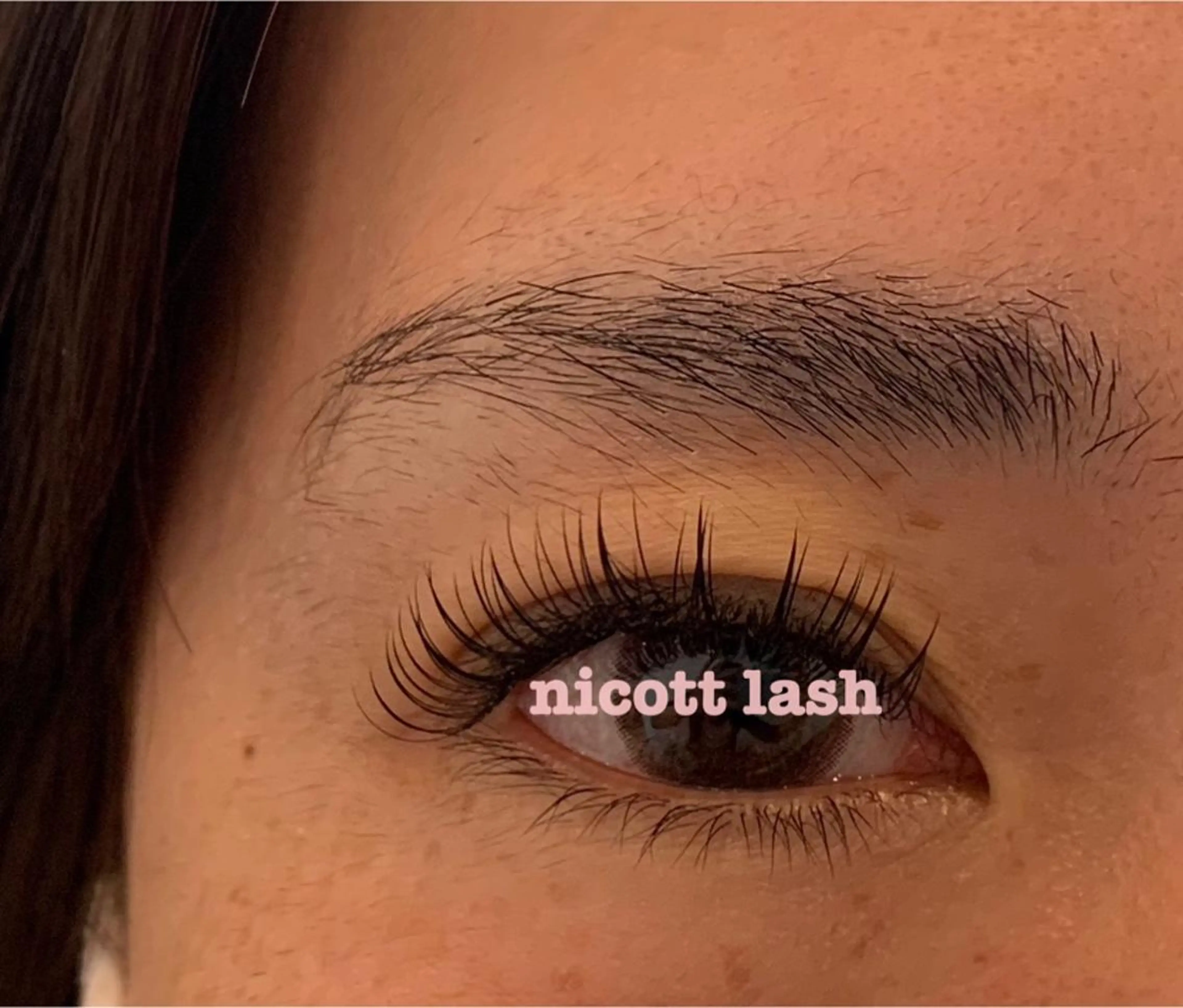 マツエク・マツパ サクラブロウ第4ビル 梅田のマツエク・マツパデザイン