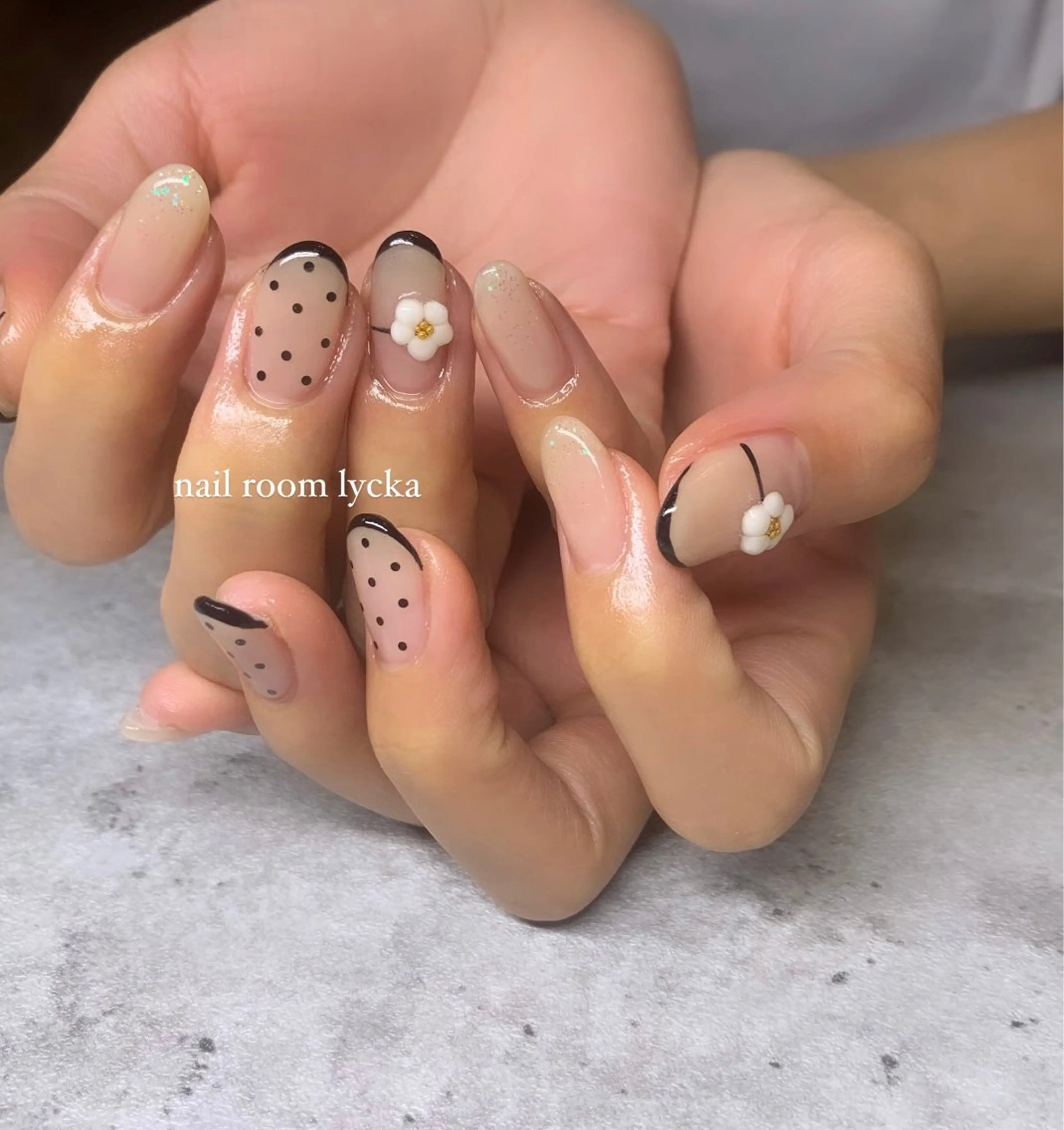 ネイル ﾈｲﾙﾙｰﾑﾘｯｶ 𝐦𝐚𝐲𝐮のネイルデザイン