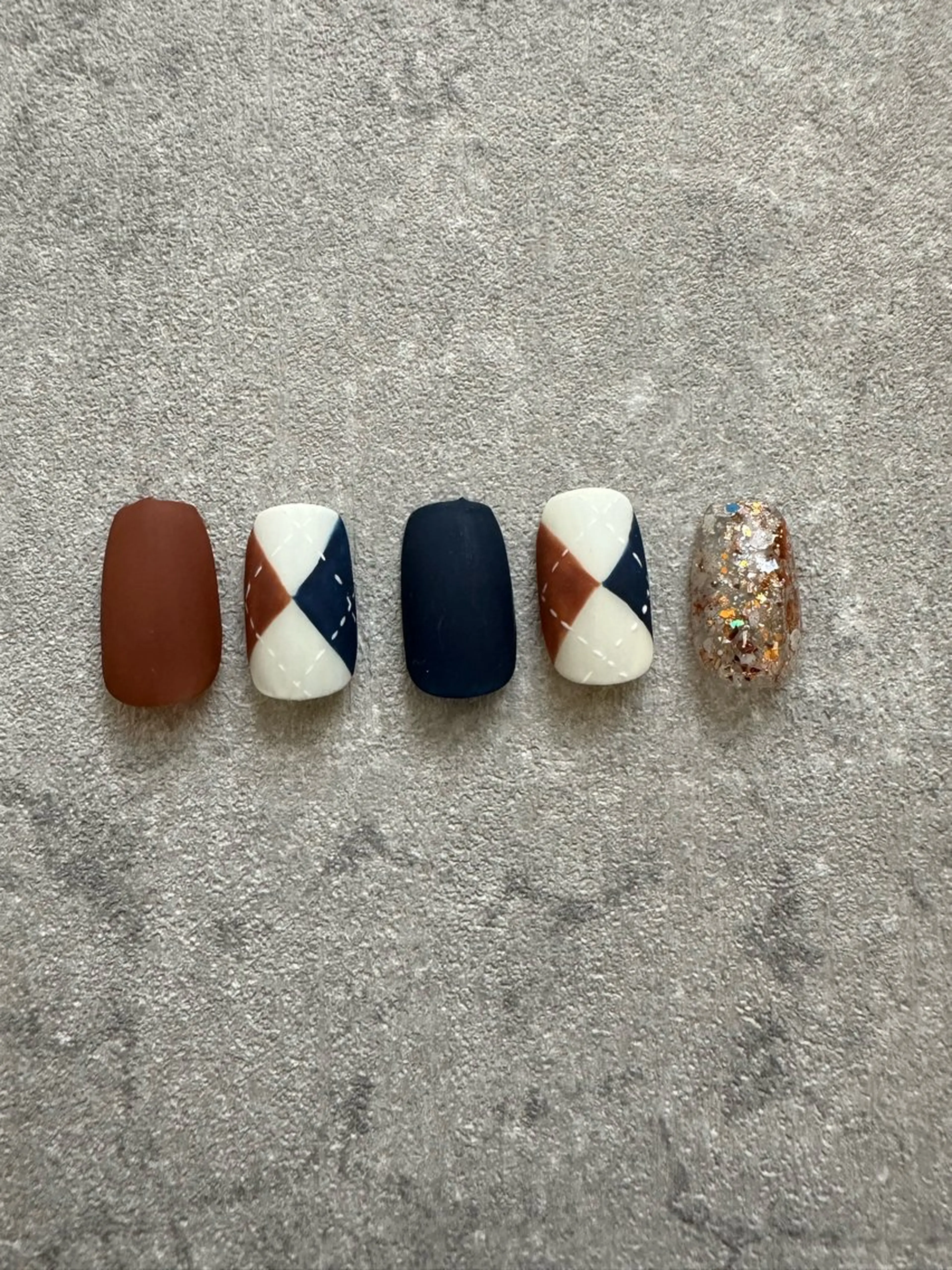 ネイル ネイルルーム103 マイコのネイルデザイン