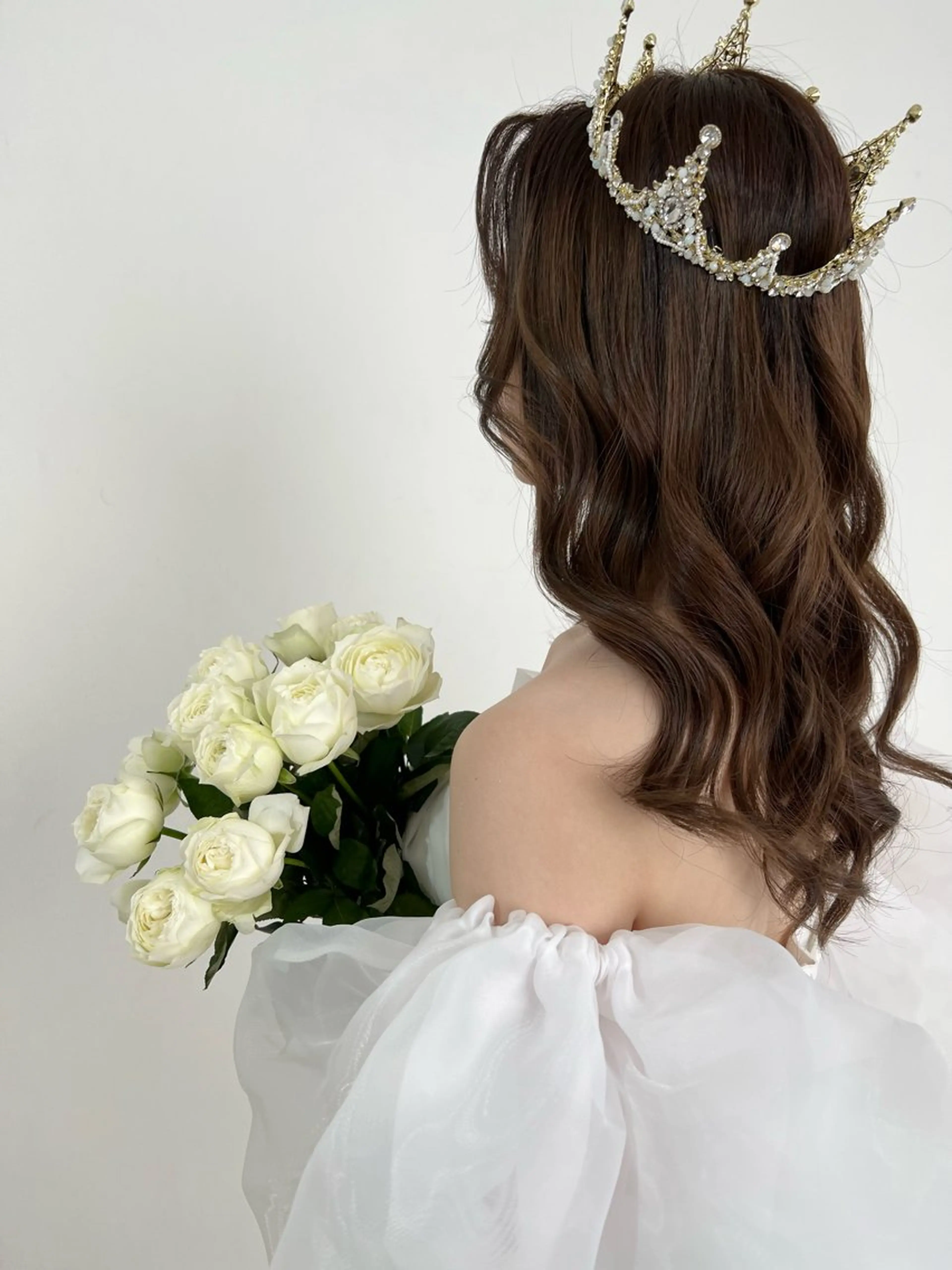 🕊️【前撮り花嫁ヘアメイク】🕊️サロン支度/素敵なお写真が撮れますようヘアメイクいたします🤍の写真
