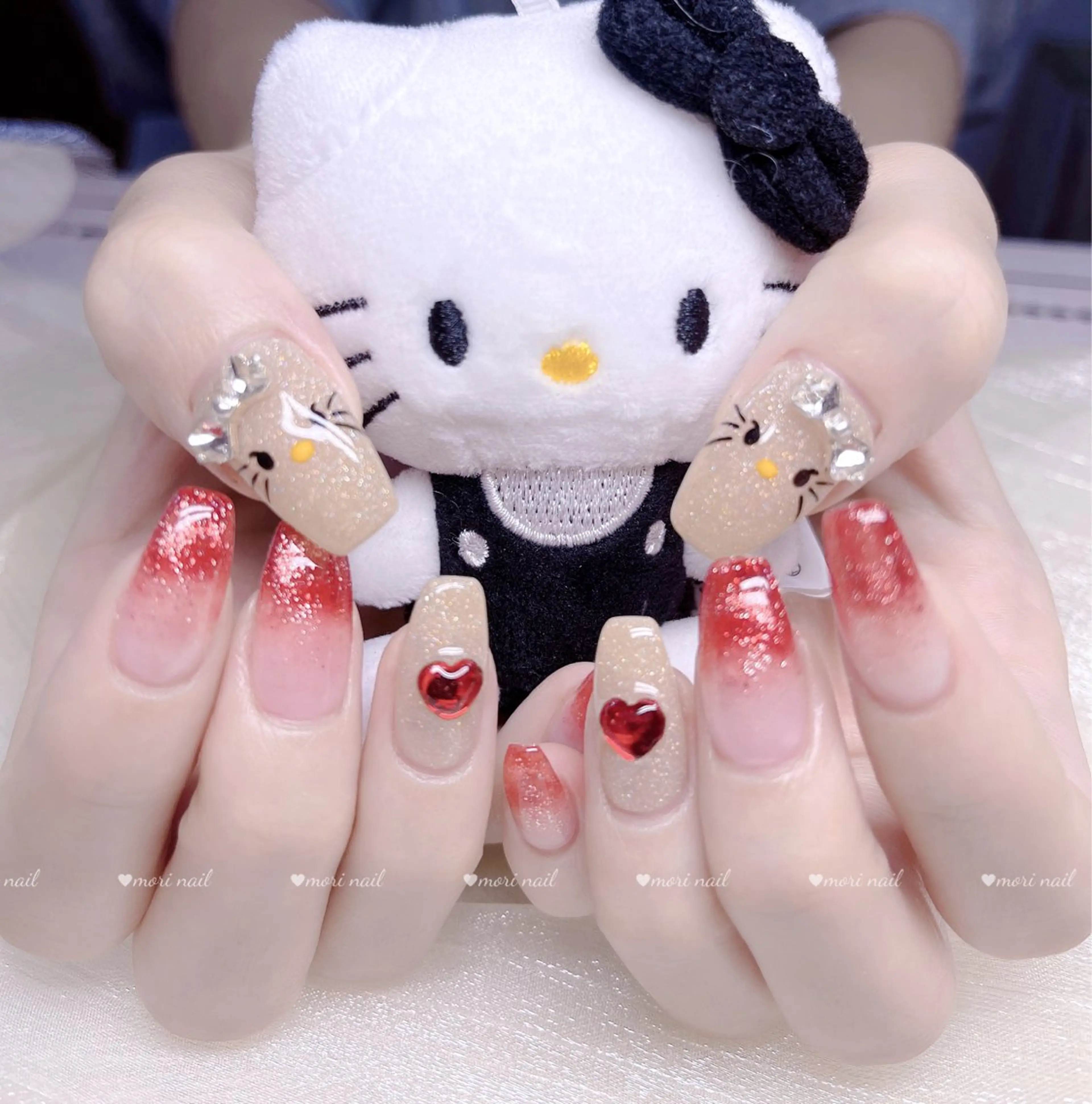 ネイル 森 ネイルサロンのネイルデザイン