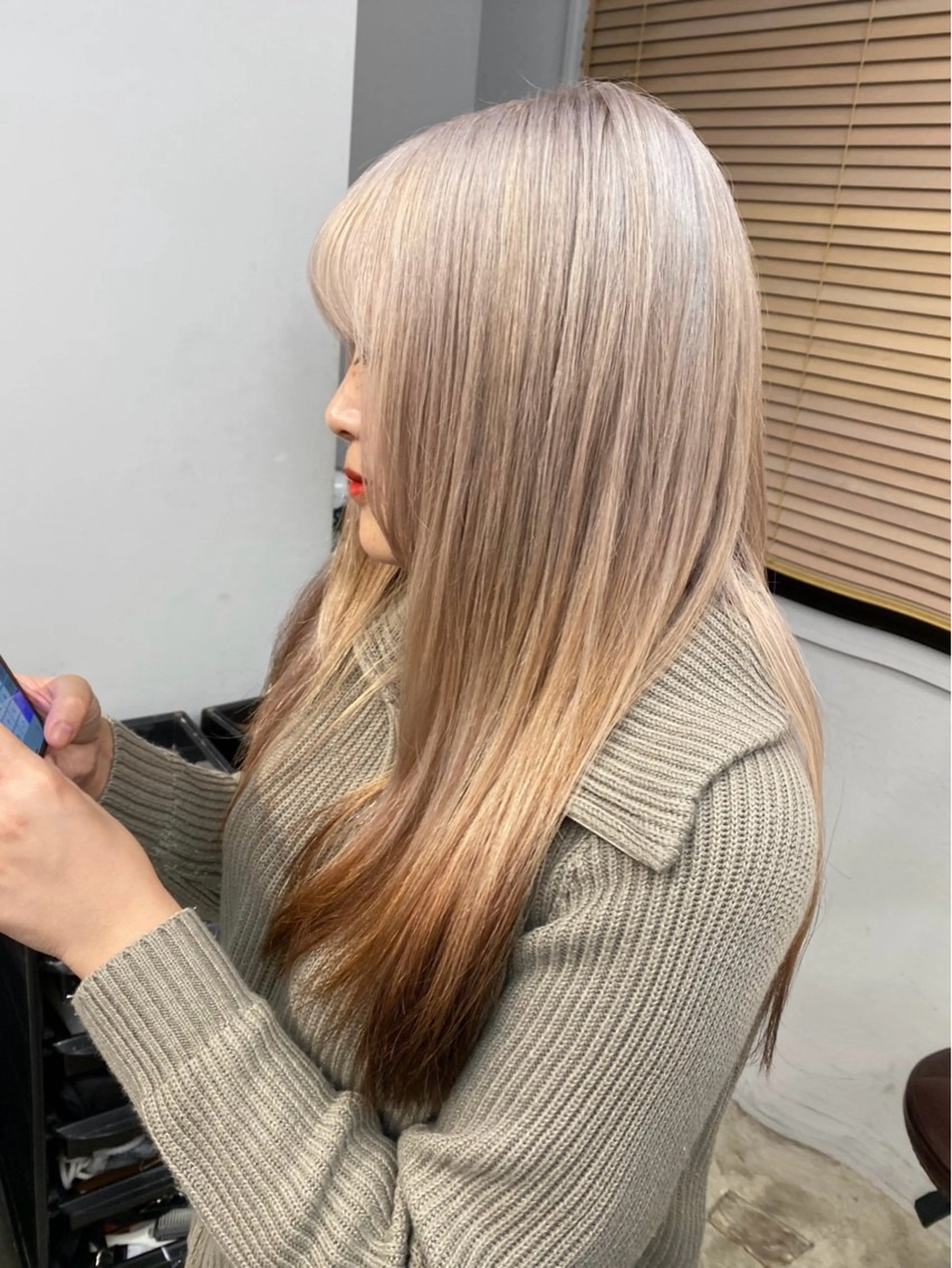 カラー ヘアカラー トリートメント envogue ゆりのヘアスタイル